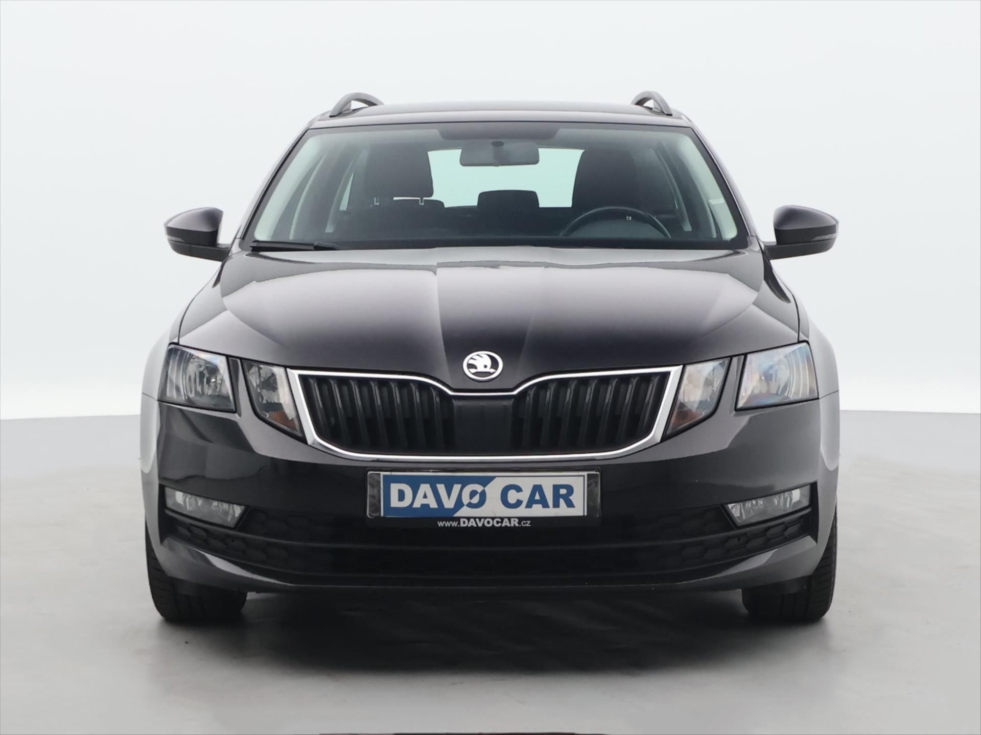 Škoda Octavia, 1,5 TSI 110kW Ambition DSG CZ - fotka 2