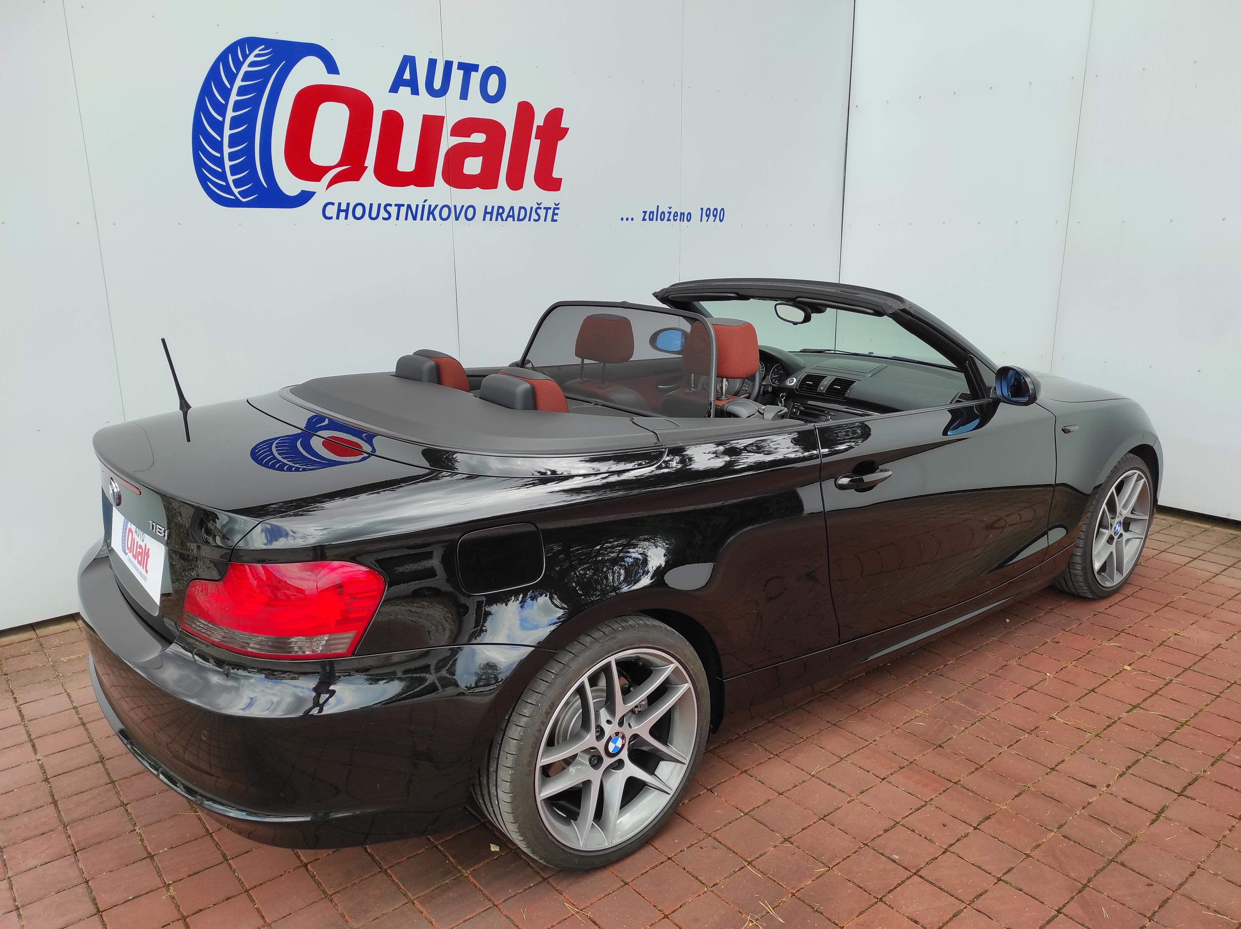 BMW Řada 1, 118 i SERVISKA, DVOUZ. KLIMA - fotka 3