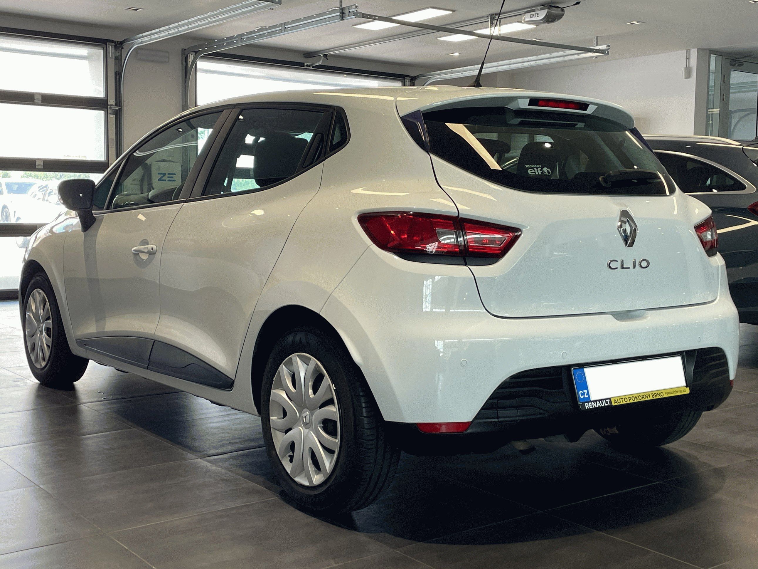 Renault Clio, Advantage 1,2 16v 75k - fotka 3