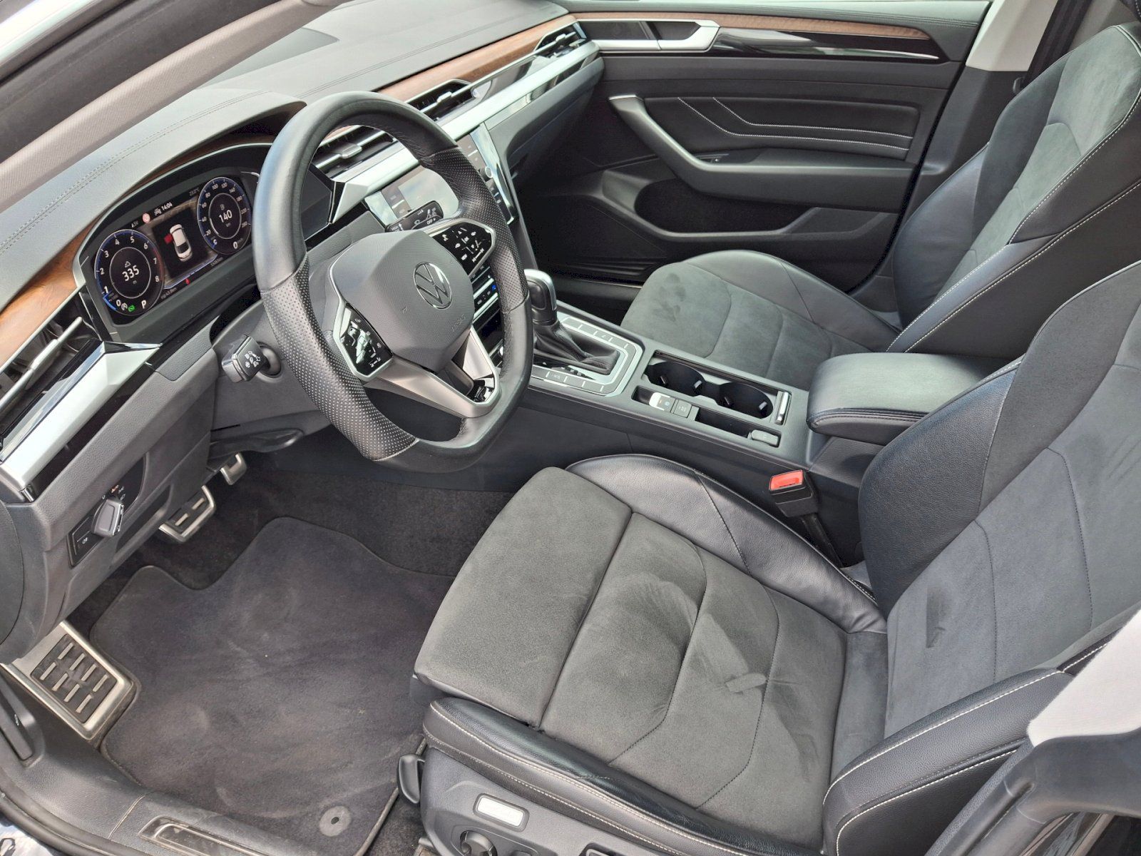Volkswagen Arteon, Elegance DSG 2,0TSi 140kW - fotka 6