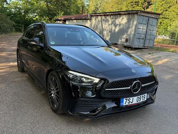 Mercedes-Benz C 220 d T AMG