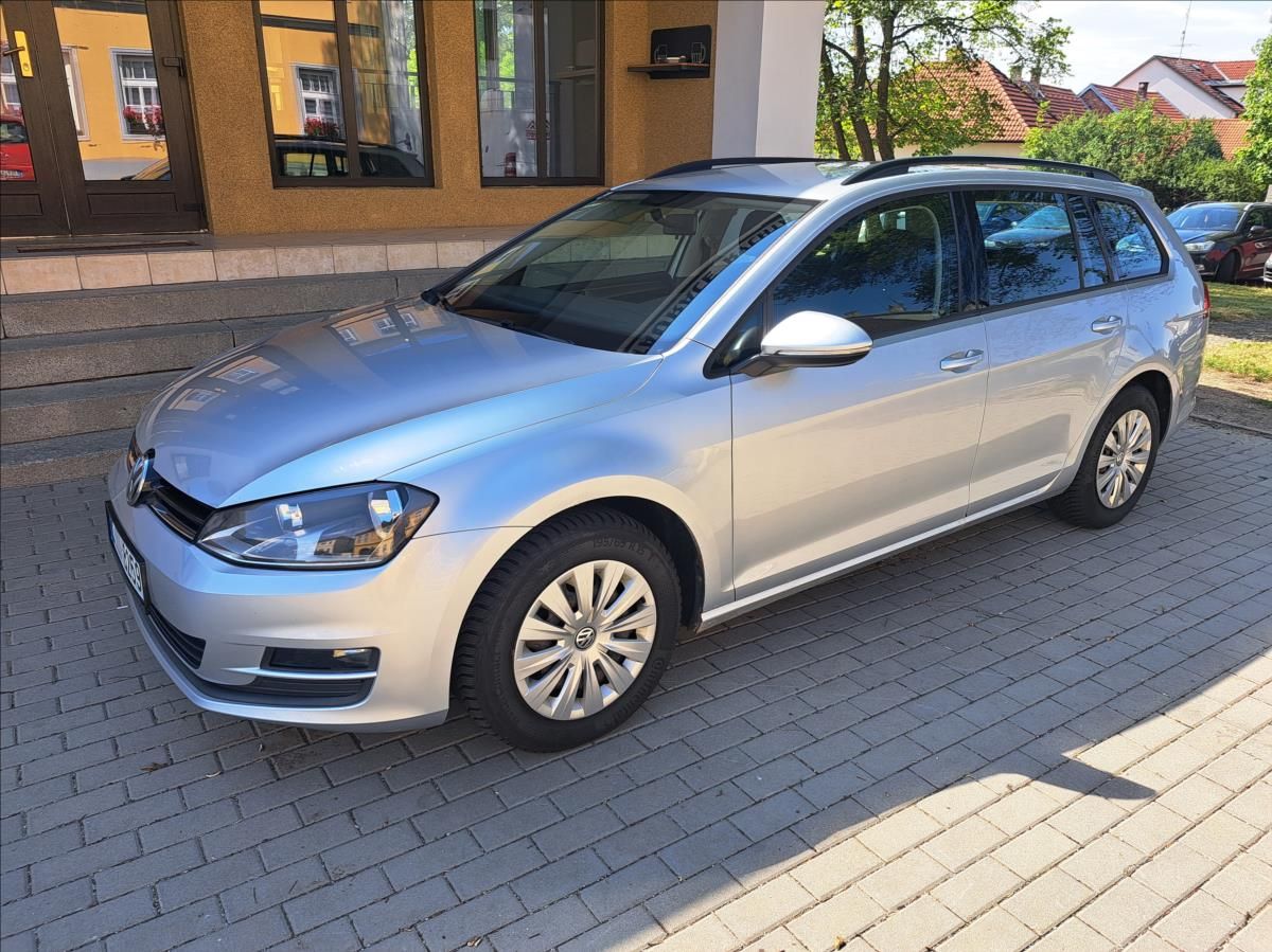 Volkswagen Golf, 1,6 TDI Variant - fotka 4
