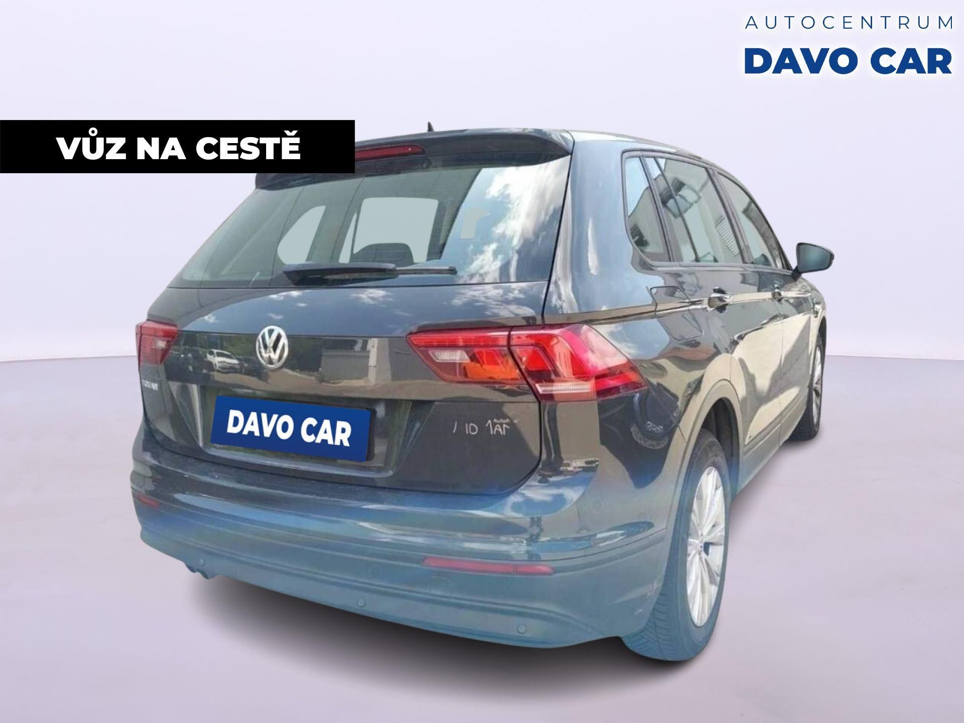 Volkswagen Tiguan, 1.4 TSI 110kW LED Navi 1.Maj. - fotka 4