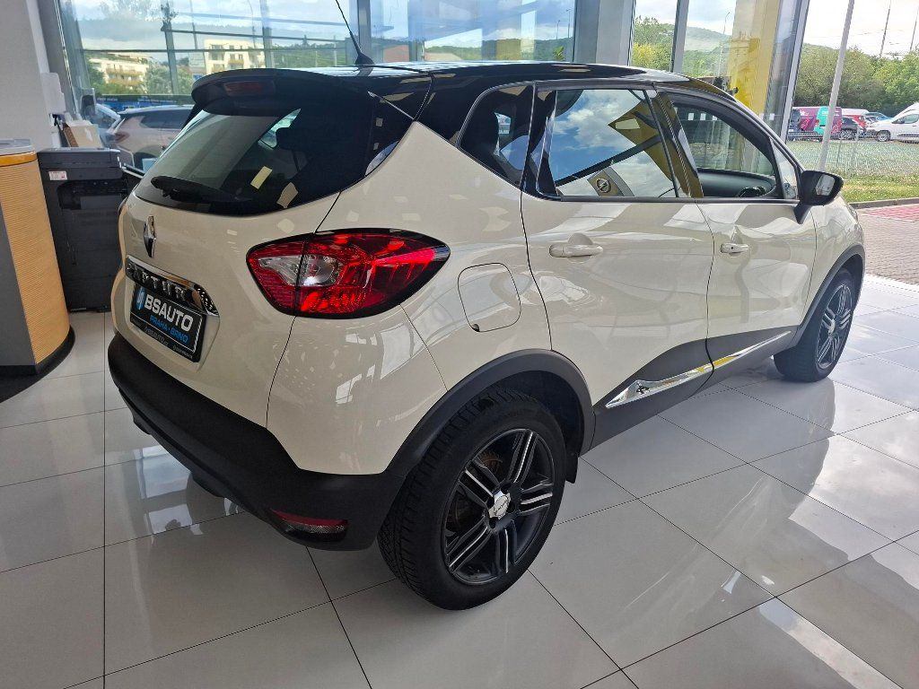 Renault Captur, 1.2TCE 87KW 2017 - fotka 3