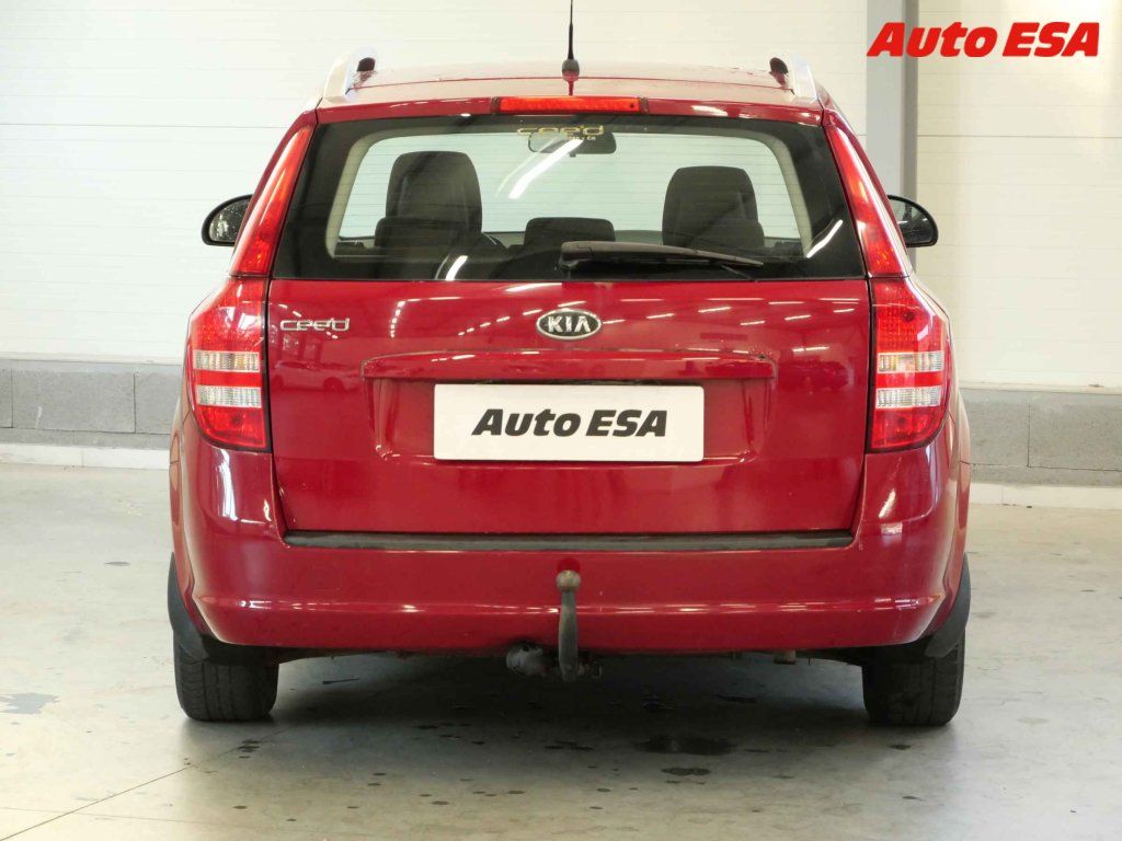 Toyota Auris, 1.6VVTI,ČR - fotka 5