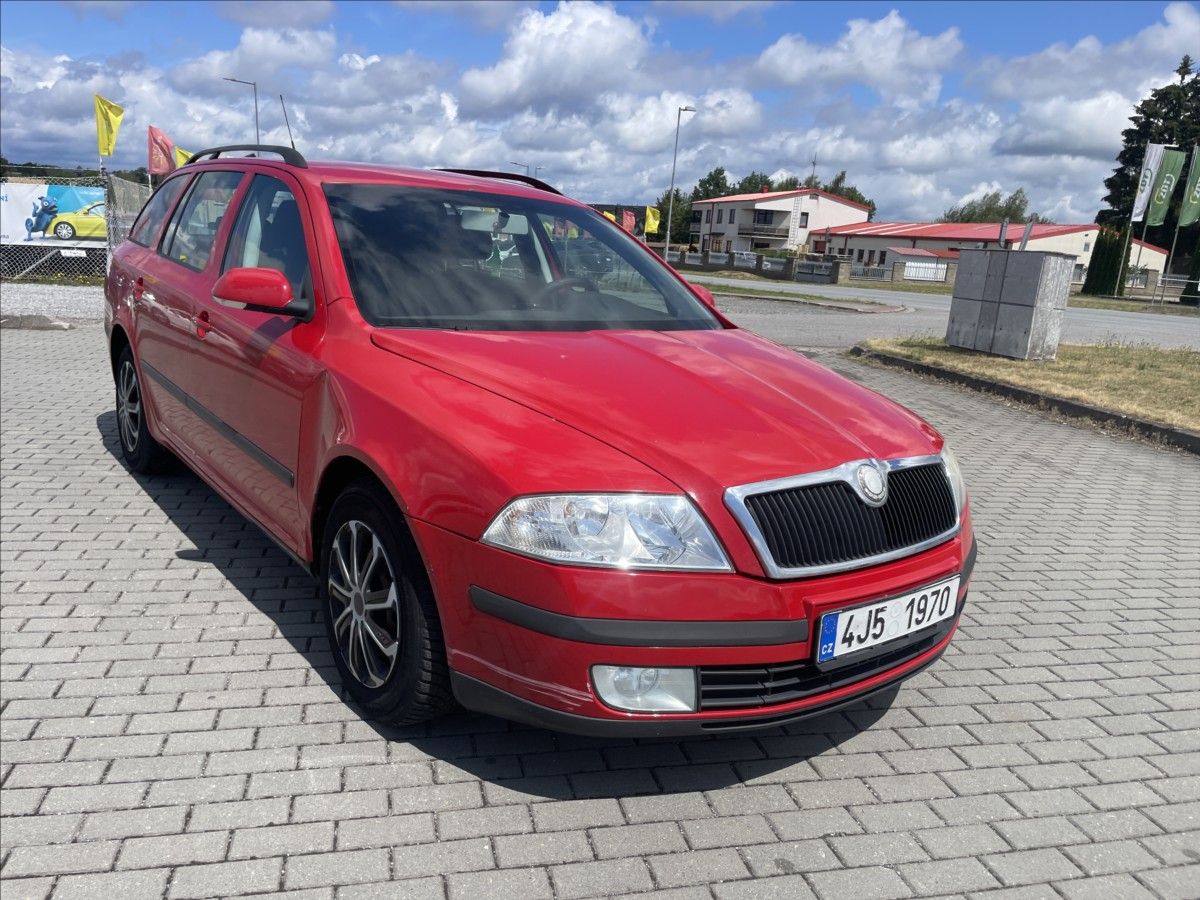 Škoda Octavia, 2,0 TDi 103kw BKD Klimatronic - fotka 6
