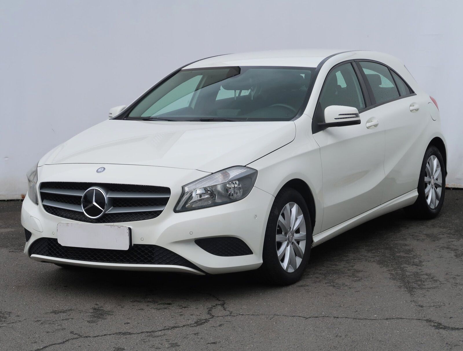 Mercedes-Benz Třídy A, 180 d, Klima, Vyhř. sedaček - fotka 2