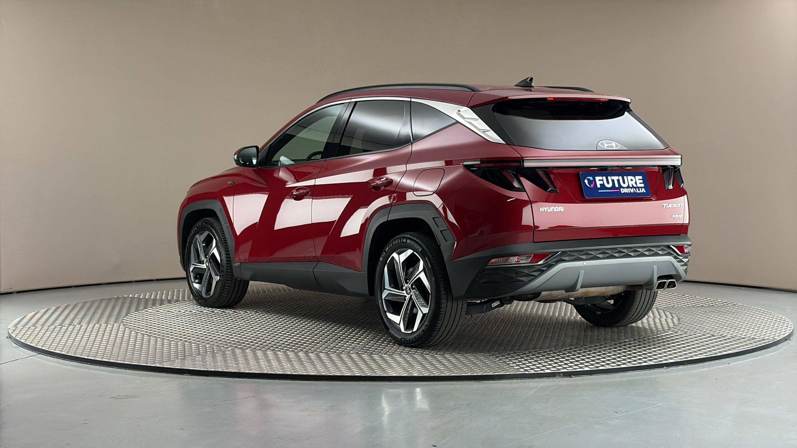 Hyundai Tucson, 1.6 T-GDI Hybrid AUT 4x4 Style - fotka 2
