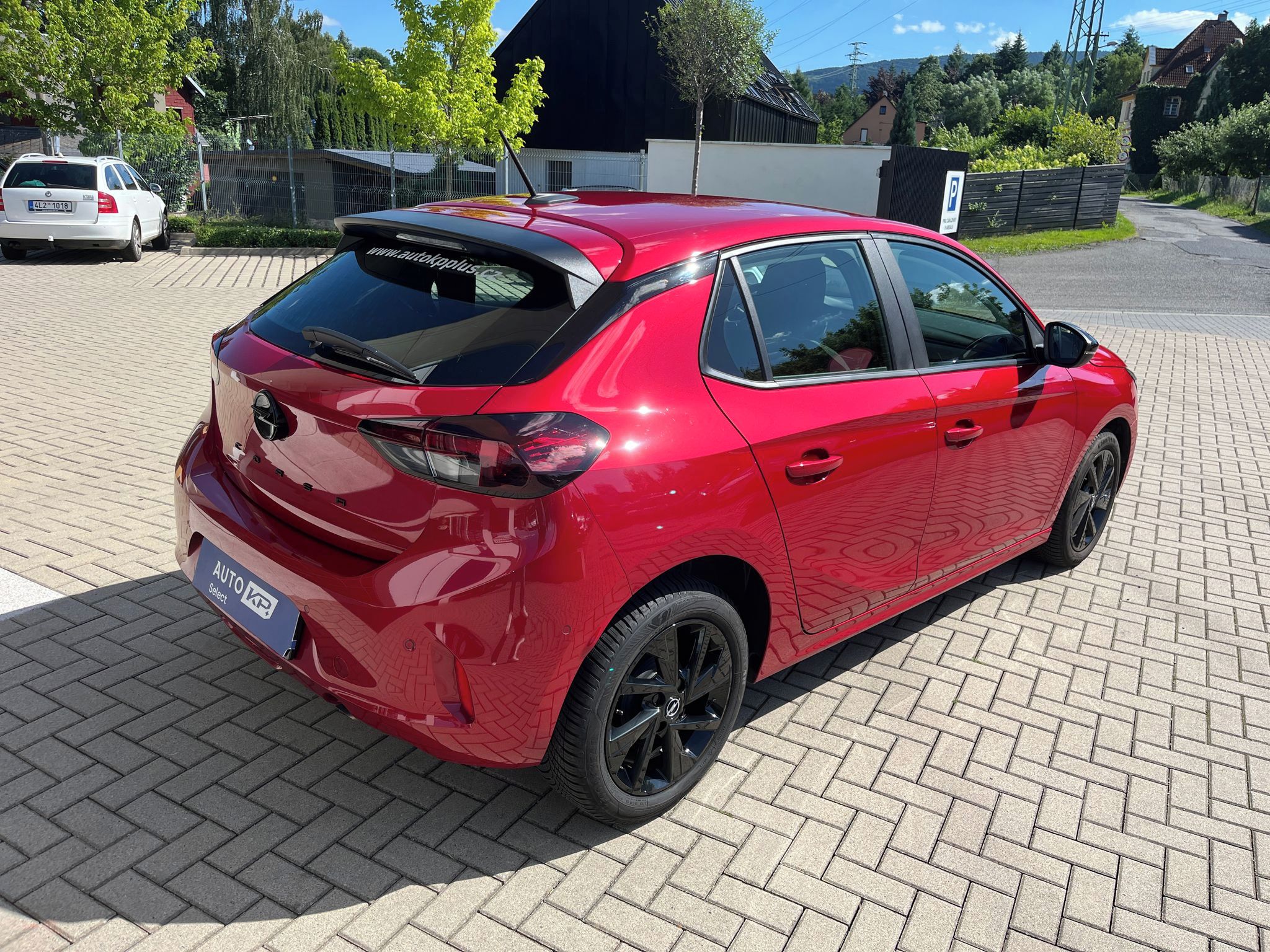 Opel Corsa, 1.2 Turbo 100k Edition 6MT - fotka 6