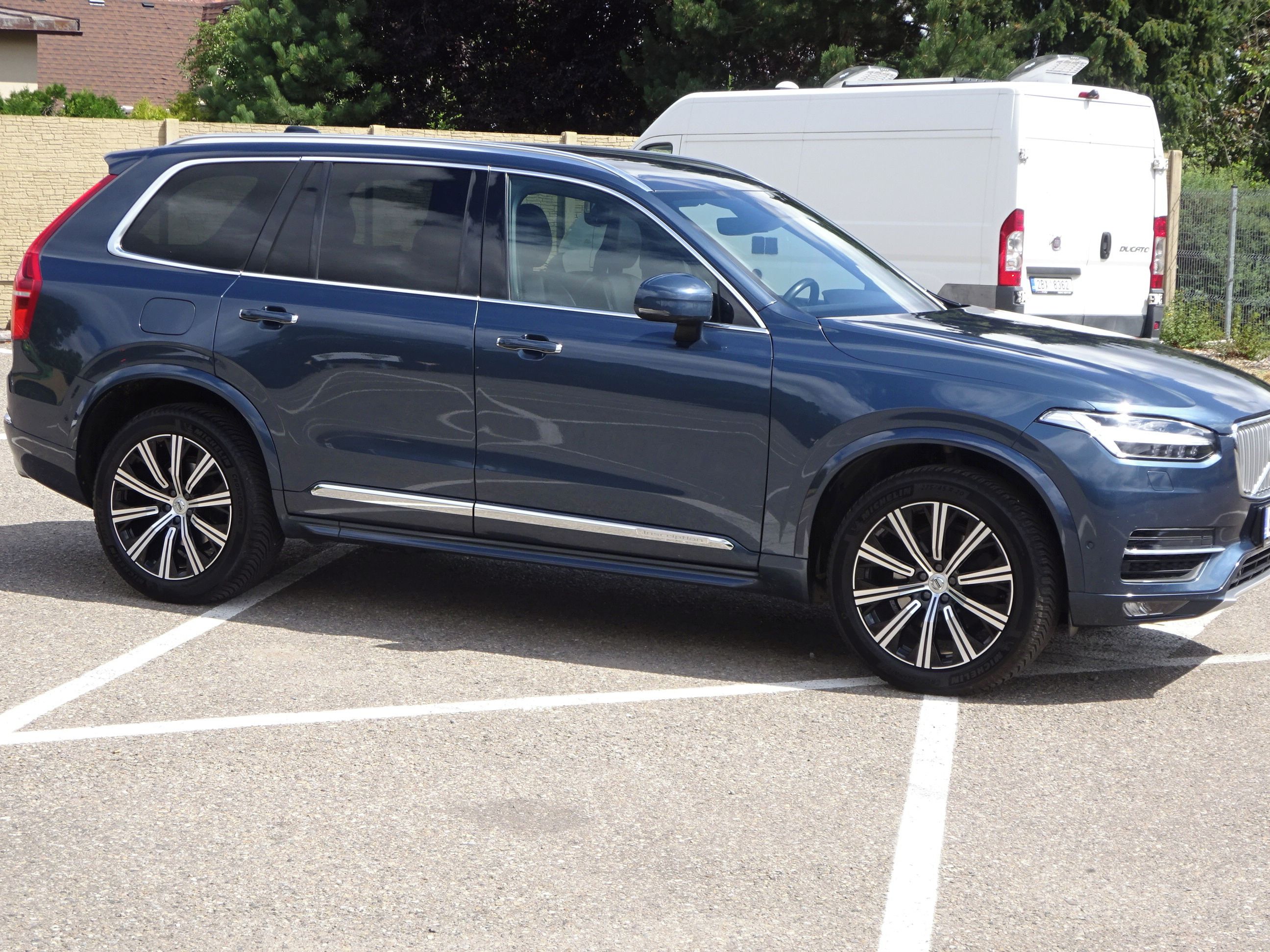 Volvo XC90, 2.0 D5 (SERVISNÍ KNÍŽKA) 173kw - fotka 2