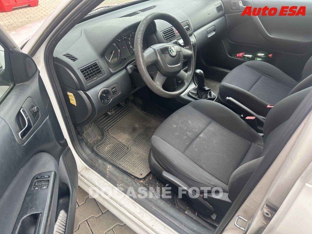 Škoda Octavia, 1.9 TDi,AC,STK7/28 - fotka 3