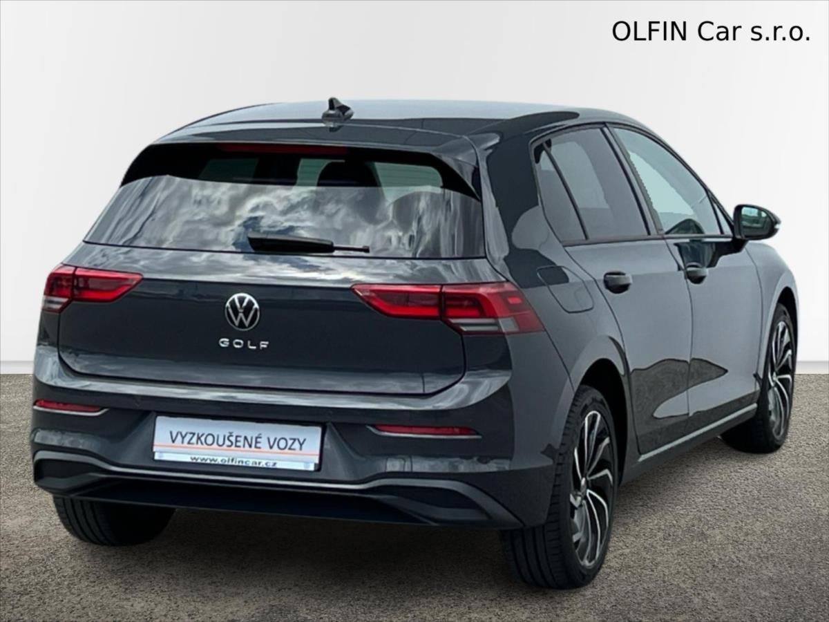 Volkswagen Golf, 1,5 TSi 96kW LIFE  8 - fotka 2