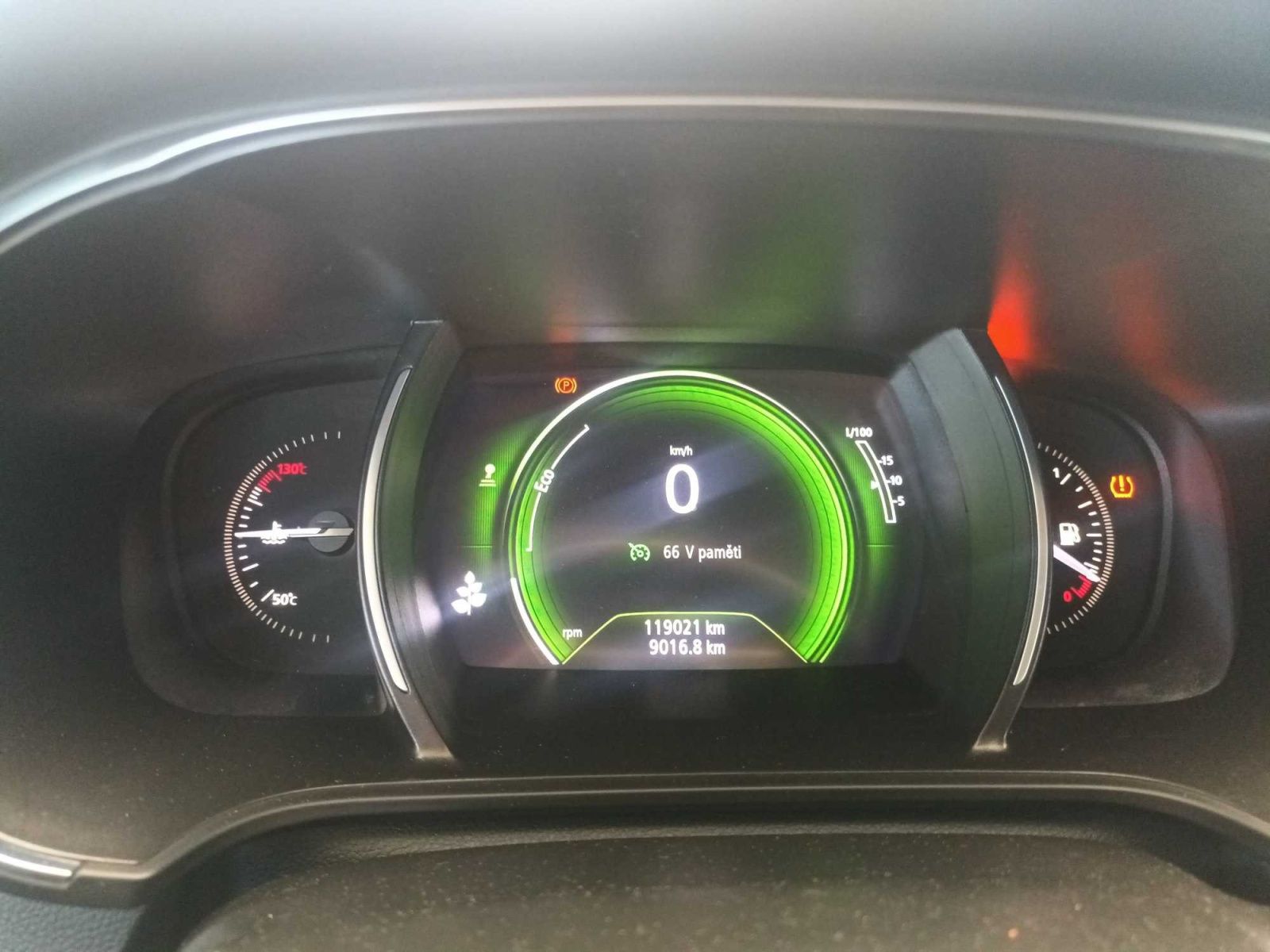 Renault Mégane, 1.3 TCe, ČR,1.maj, Serv.kniha - fotka 3