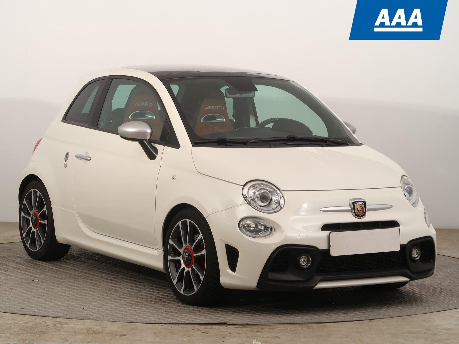 Abarth 595, Turismo, Kůže, Navi