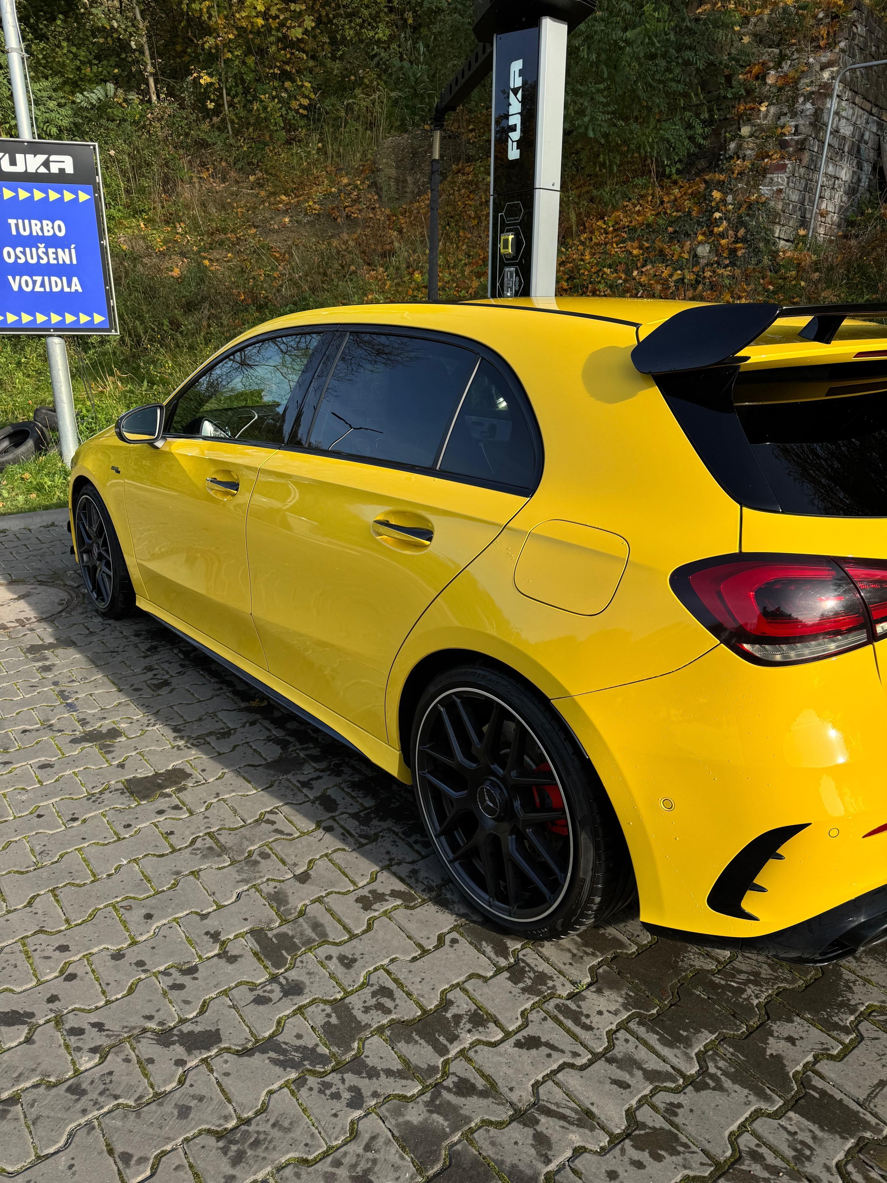 Mercedes-Benz Třídy A, Merscedes Benz a35 AMG - fotka 3