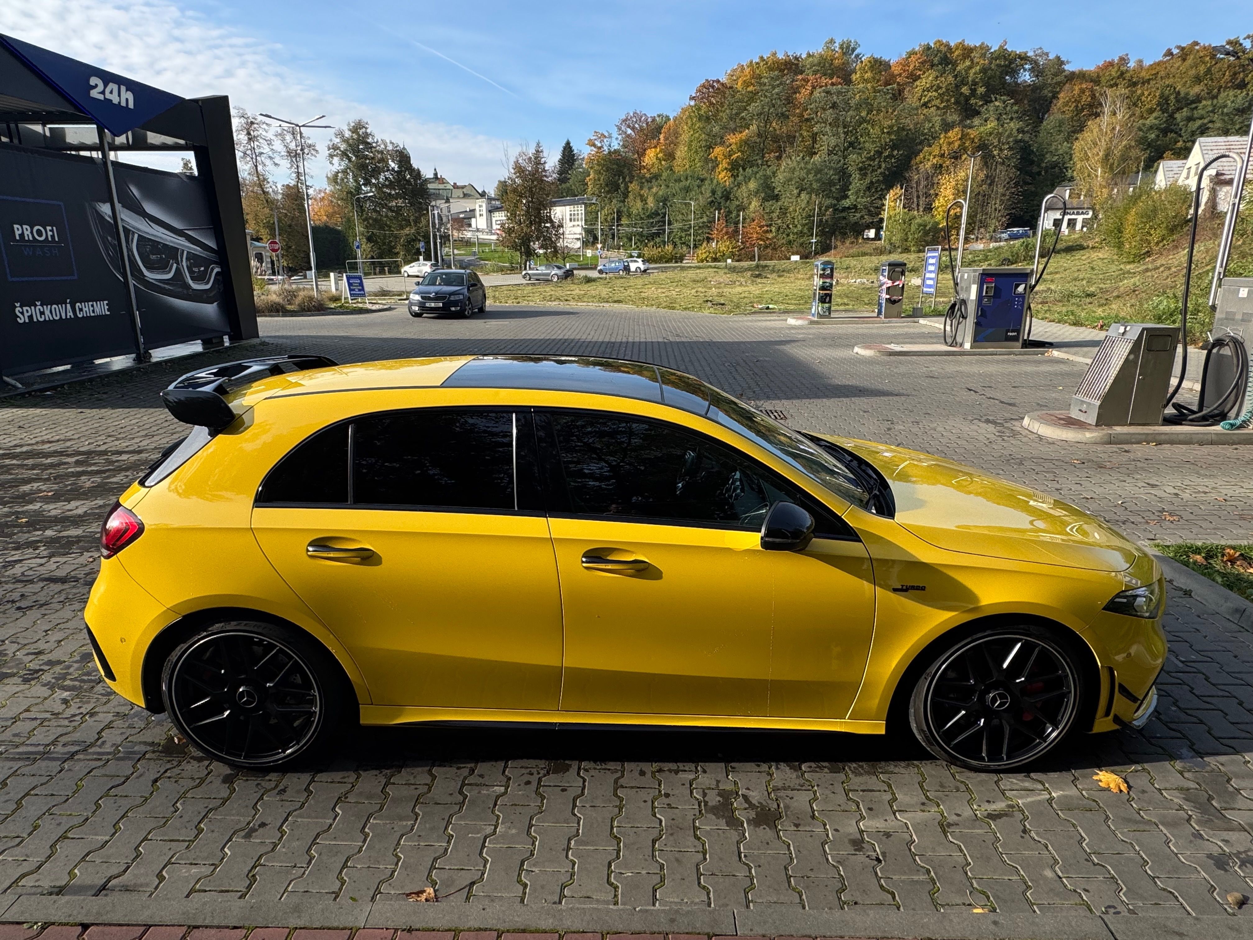 Mercedes-Benz Třídy A, Merscedes Benz a35 AMG - fotka 5