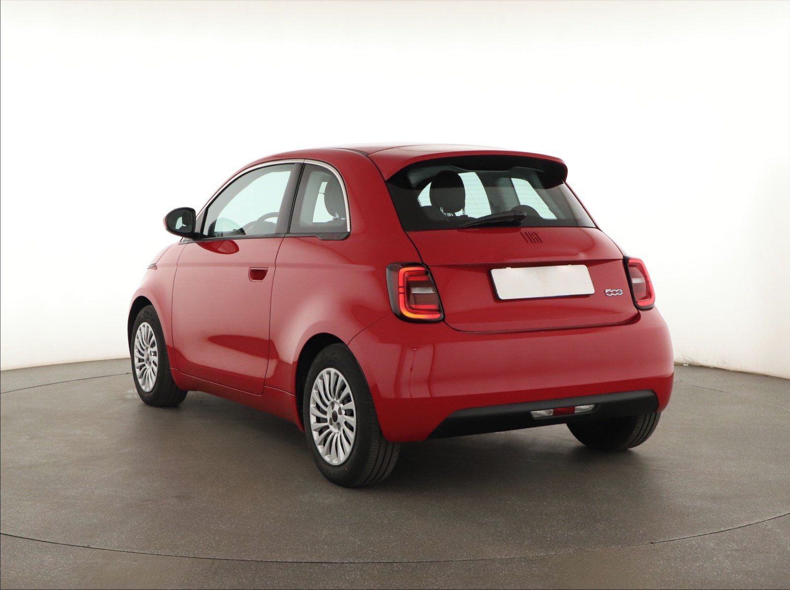 Fiat 500E, 42 kWh, Automat, Navi - fotka 4