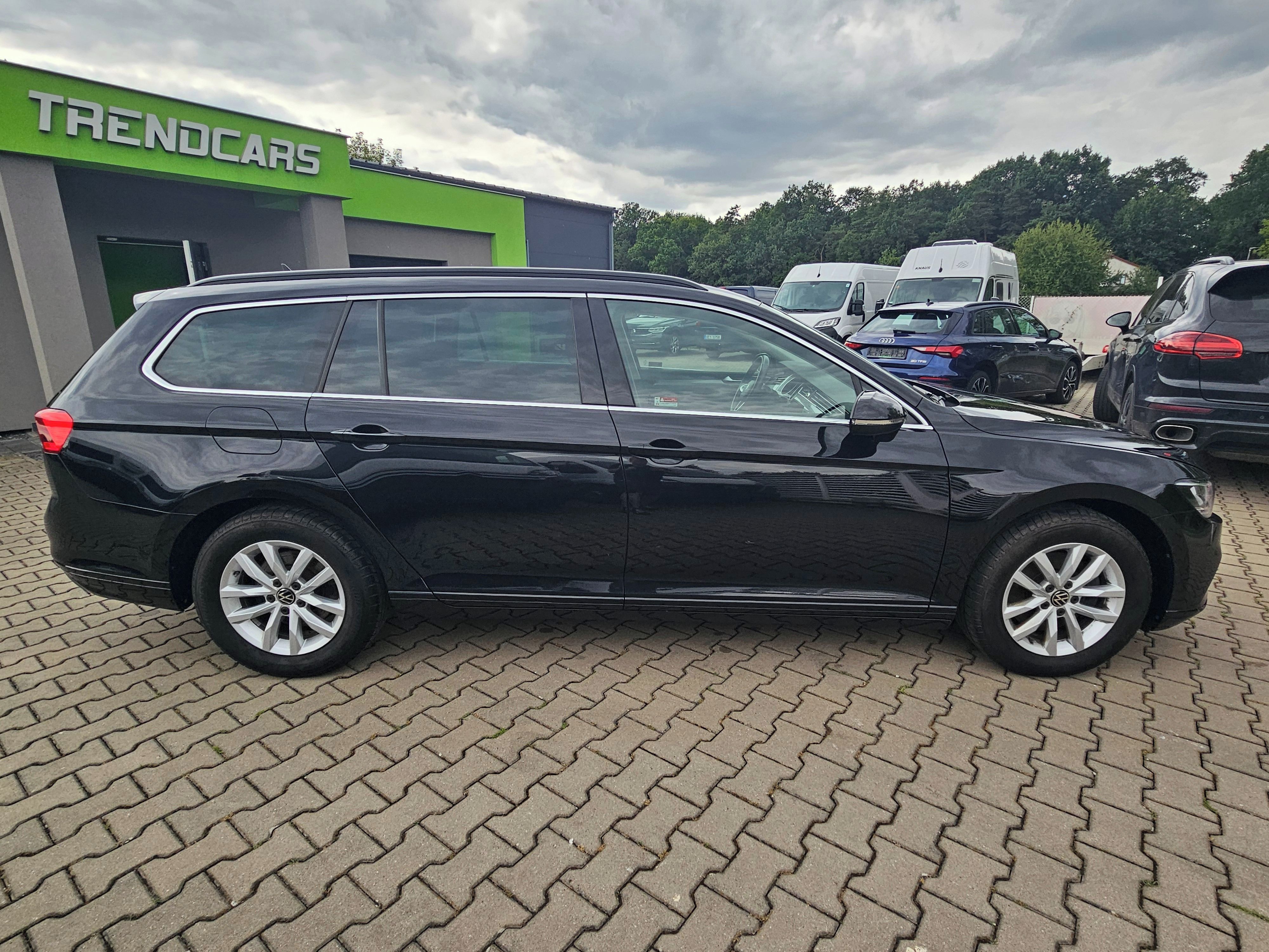Volkswagen Passat, 1,5 TSI 110kW DSG Business DPH - fotka 2