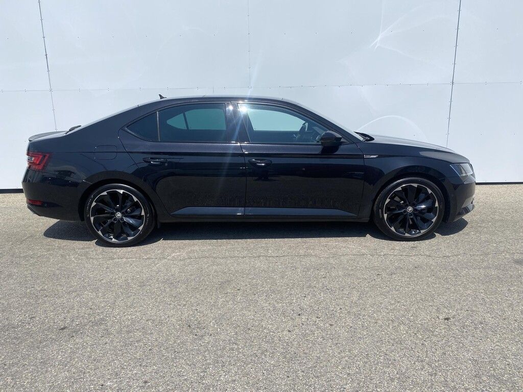 Škoda Superb, 2.0 TSI 200 kW 4x4 DSG - fotka 3