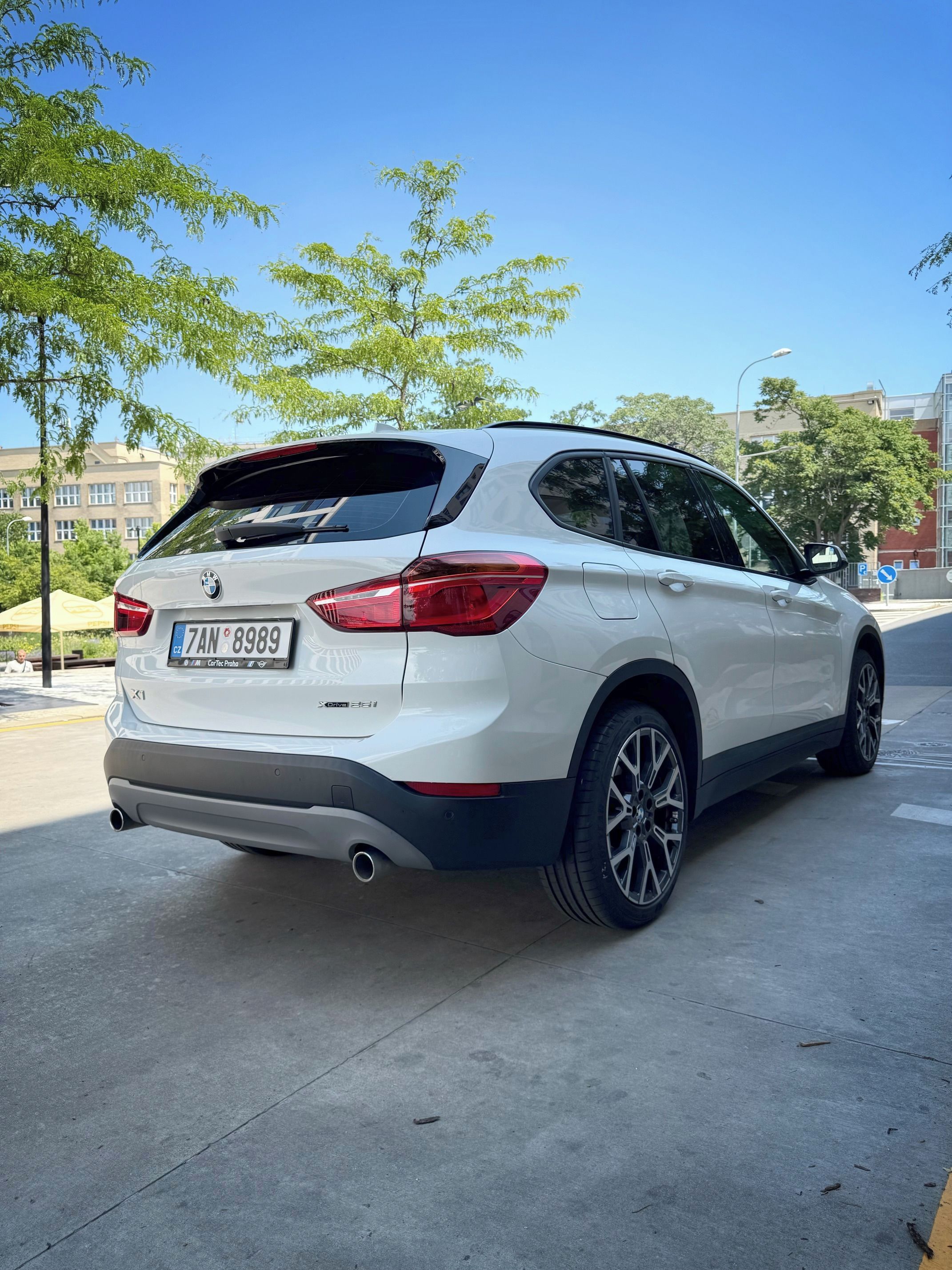 BMW X1, xDrive25i, 231PS, Pano, LED - fotka 5