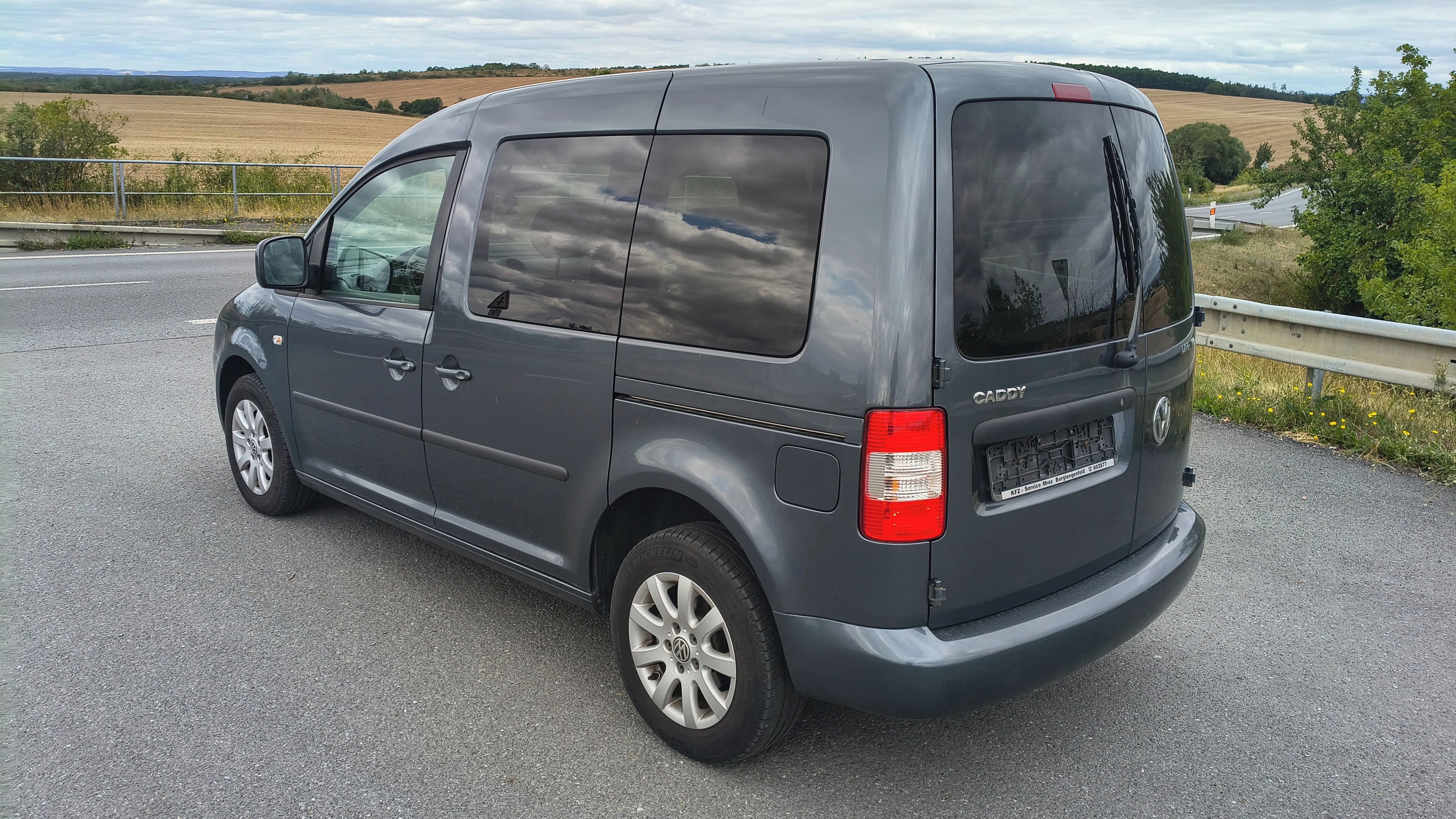 Volkswagen Caddy, 1.6i 75kw digiklima výhřev - fotka 3