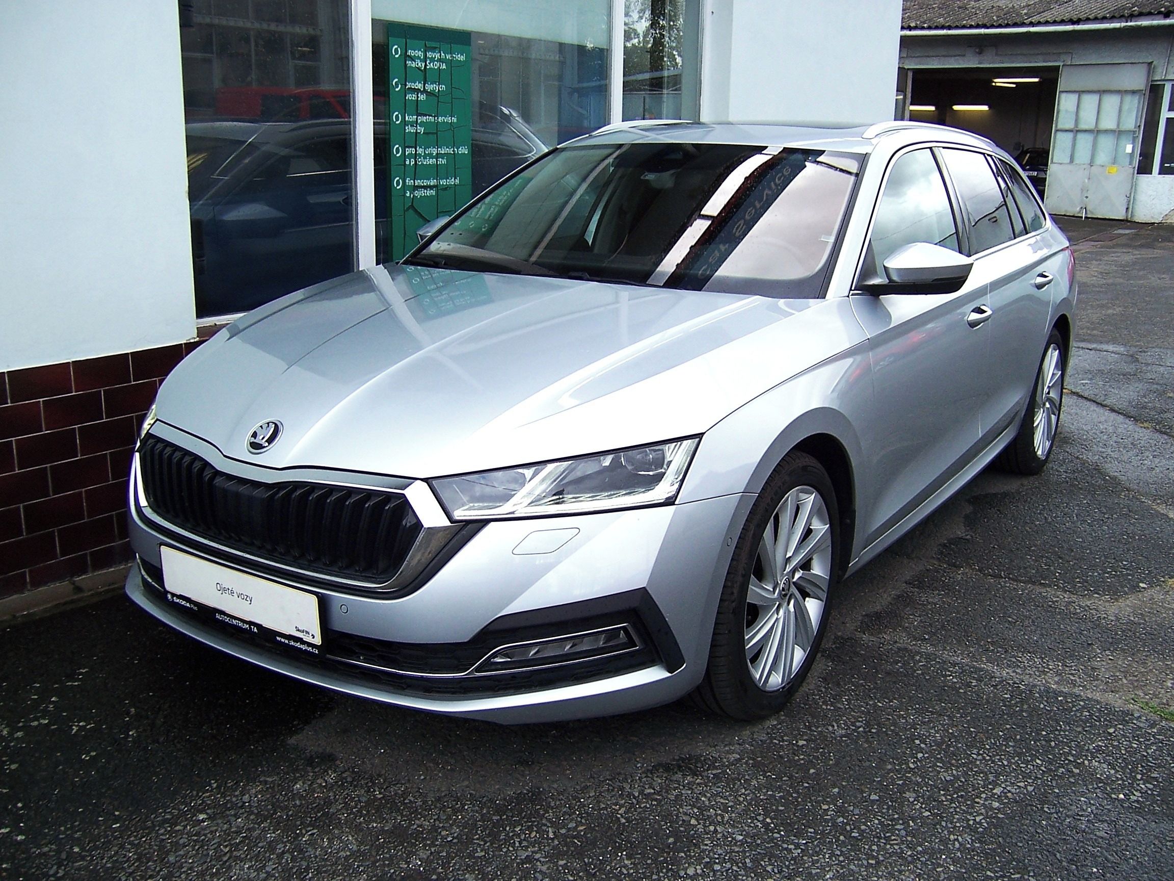 Škoda Octavia, Combi 2.0 TDI 110kW 7Aut.Style