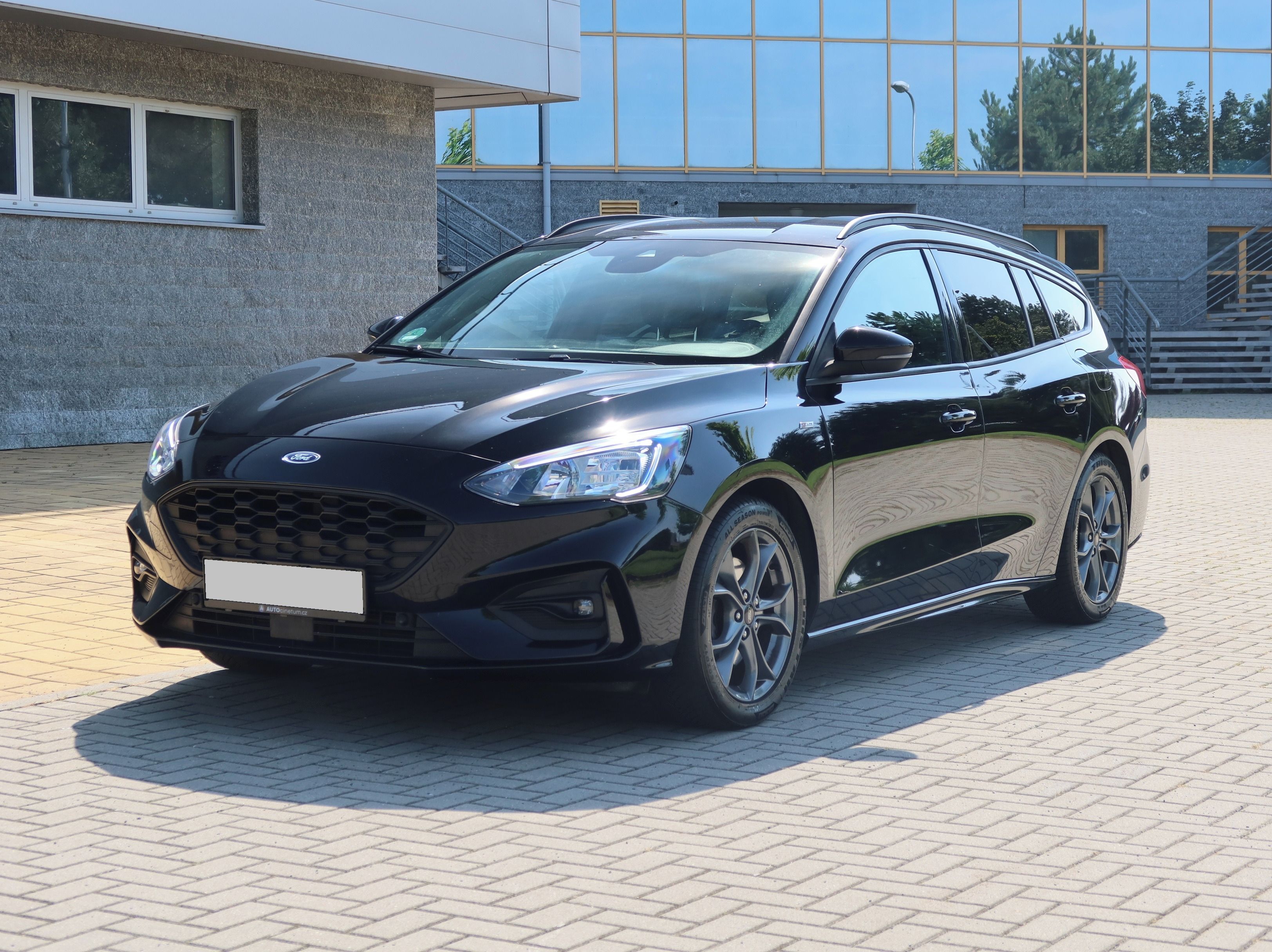 Ford Focus, 1.0 EB MHEV ,ST-Line, LED - fotka 2