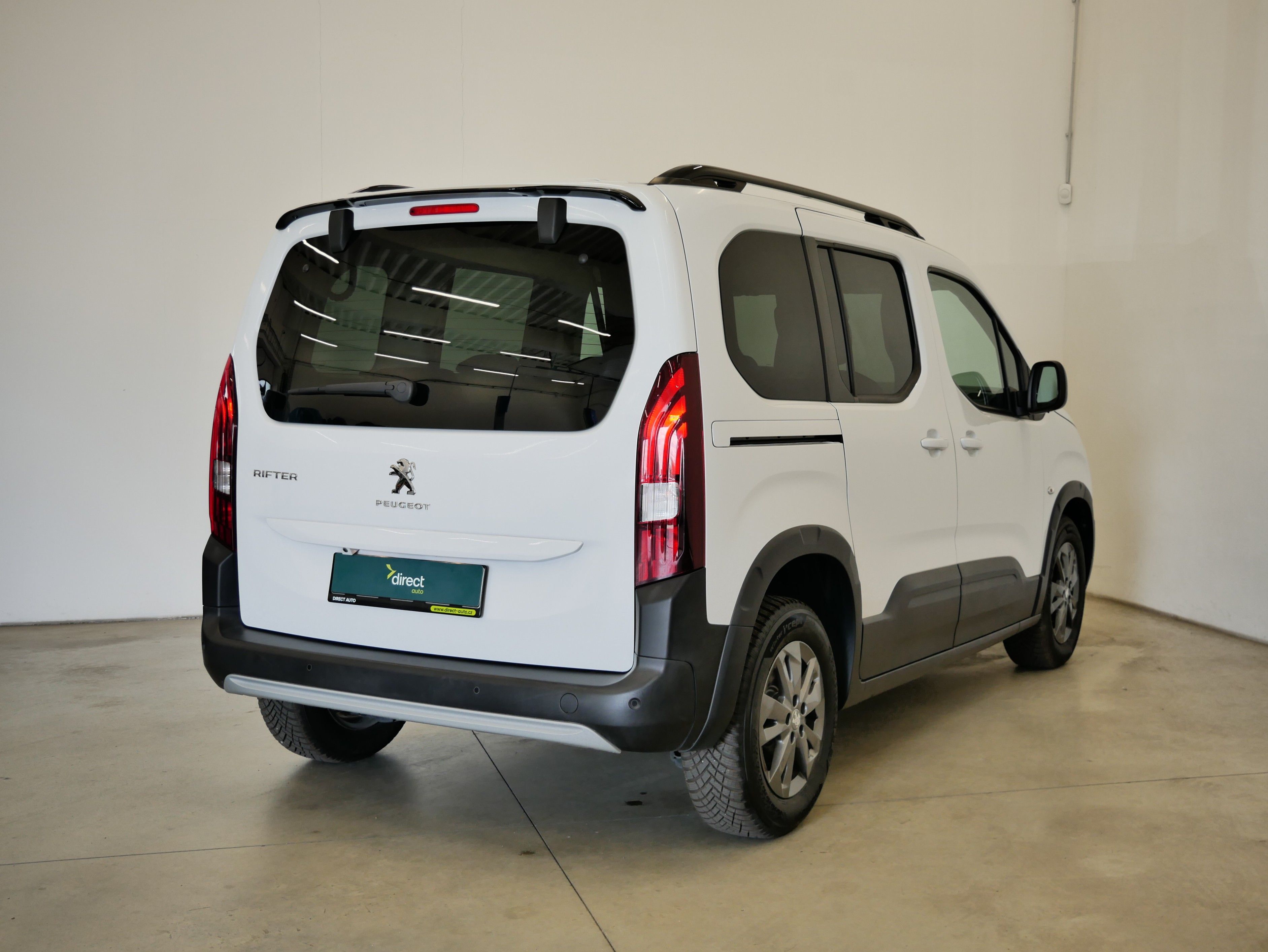 Peugeot Rifter, 1.2 PureTech 96 kW Allure Pack - fotka 2