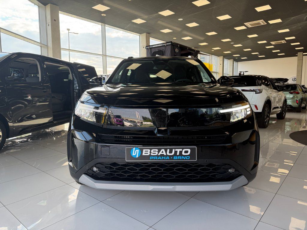 Opel Frontera, GS Hybrid 1.2T 145k AT6 - fotka 2