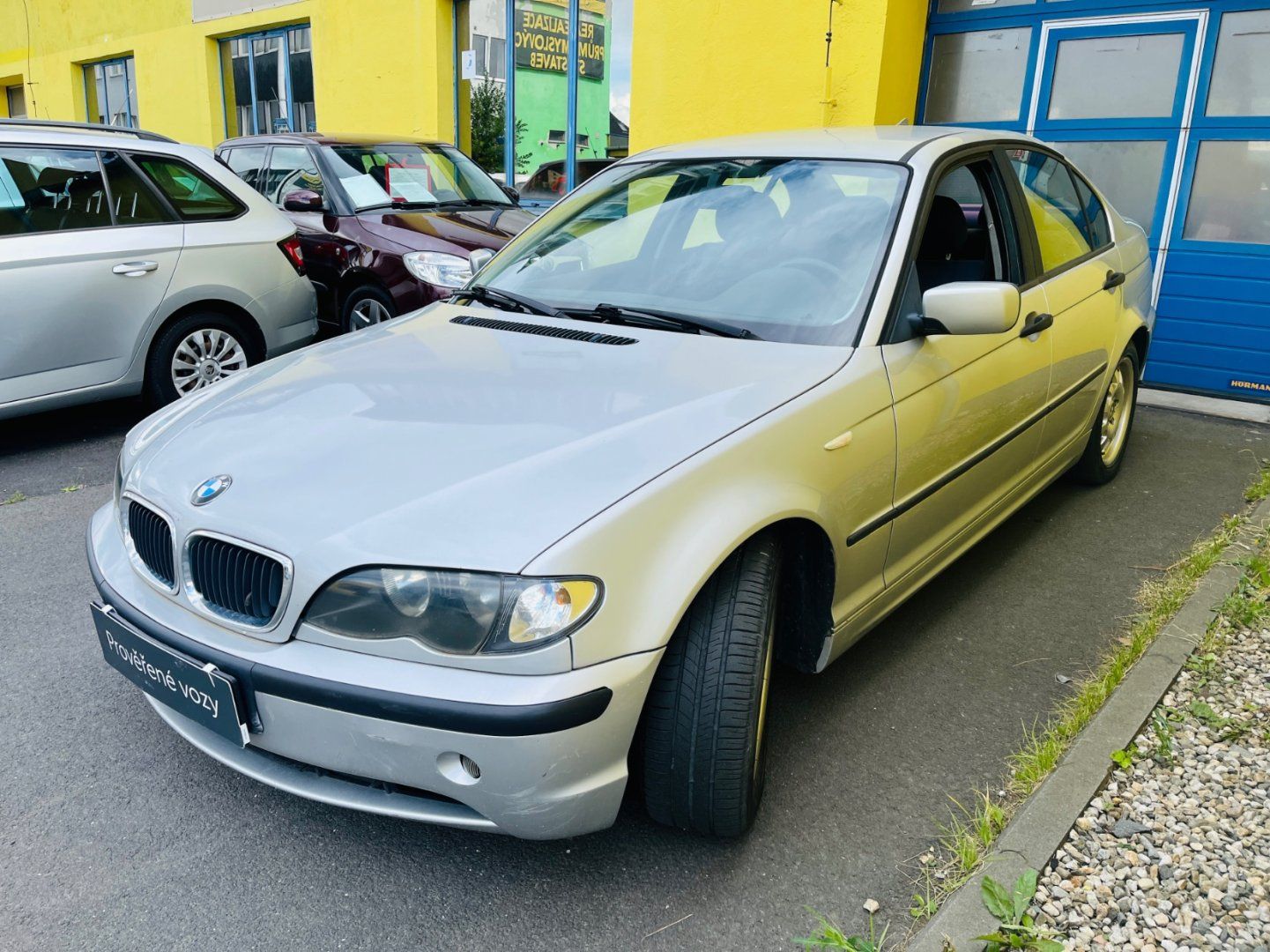 BMW Řada 3, 320d 110 kW 5 RYCHLOSTÍ - fotka 4