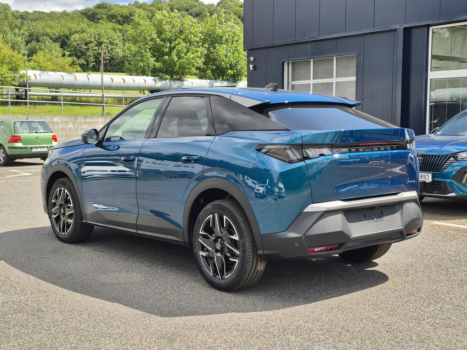 Peugeot 3008, ALLURE Hybrid 145 e-DCS6 - fotka 3