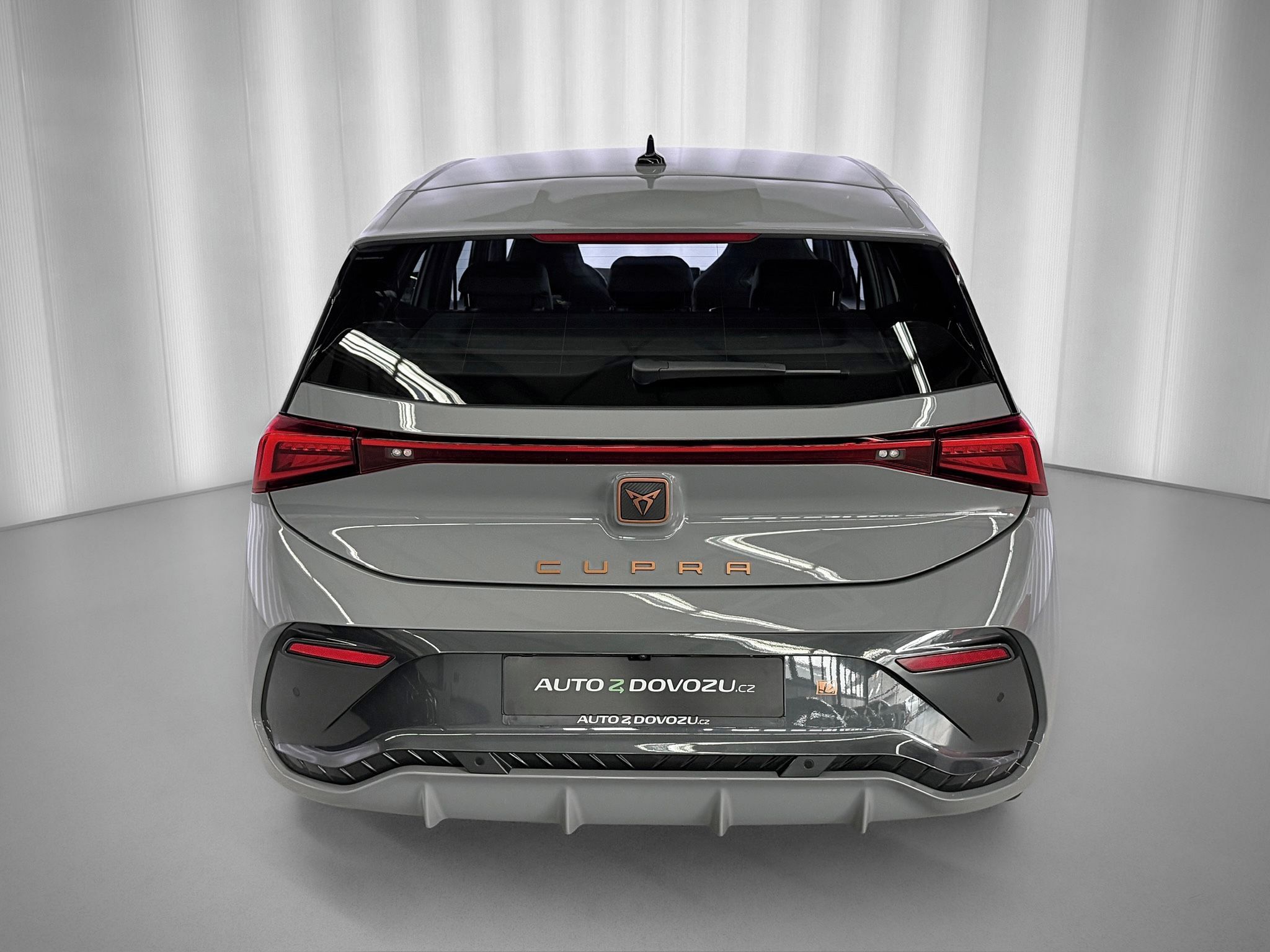 Cupra Born, 150 KW / 58 KWH, TEPELNÉ ČERPA - fotka 6