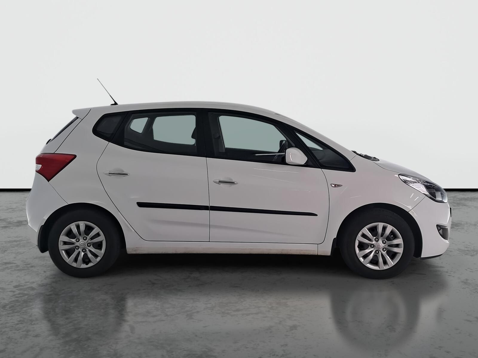 Hyundai ix20, 1.4 CVVT, ČR,1.maj, Serv.kniha - fotka 6