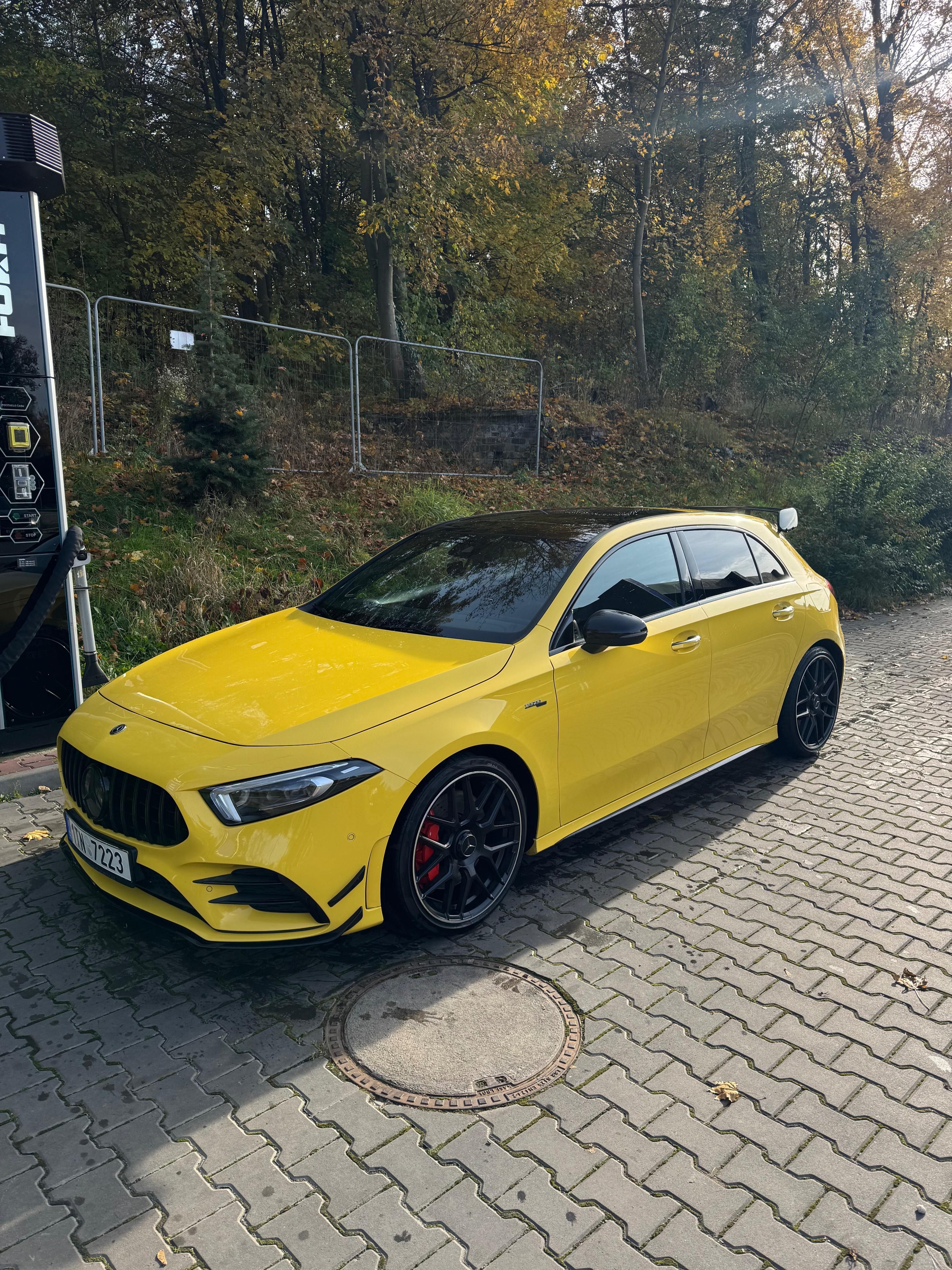 Mercedes-Benz Třídy A, Merscedes Benz a35 AMG - fotka 2