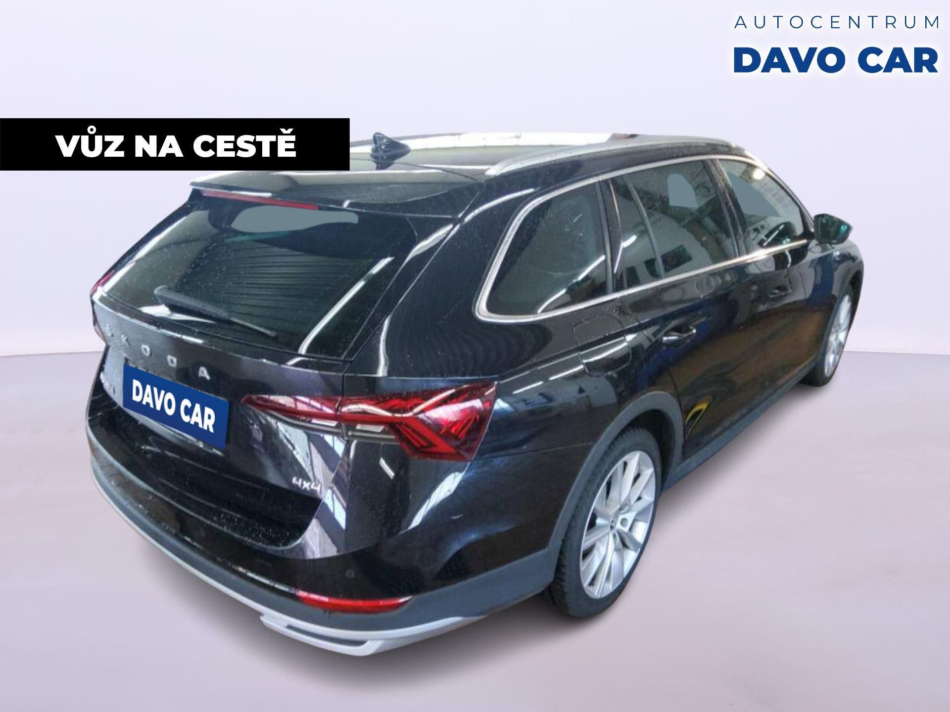 Škoda Octavia, 2,0 TDI 147kW 4x4 DSG Scout Co - fotka 4