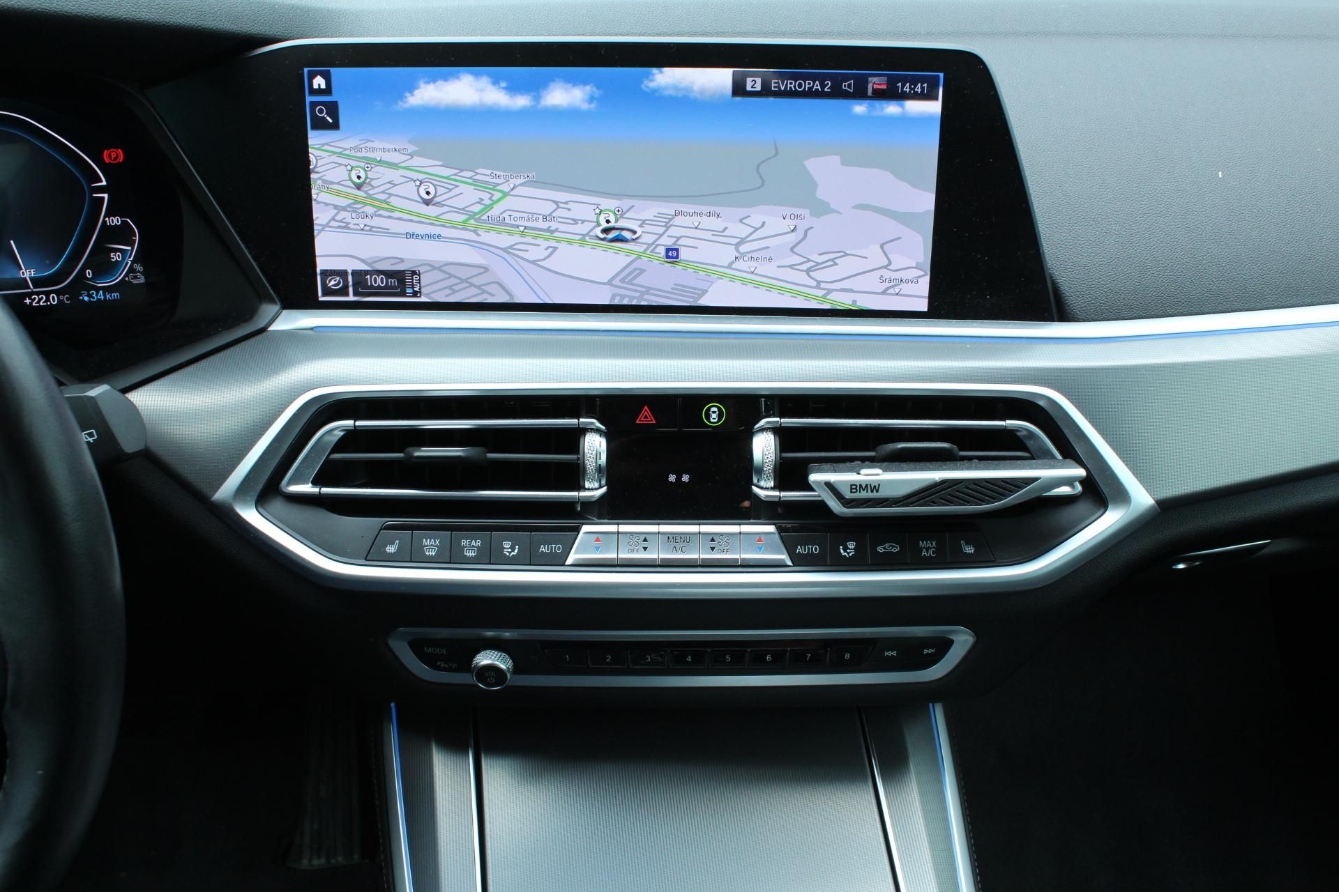 BMW X5, xDrive45e, 290kW - fotka 5