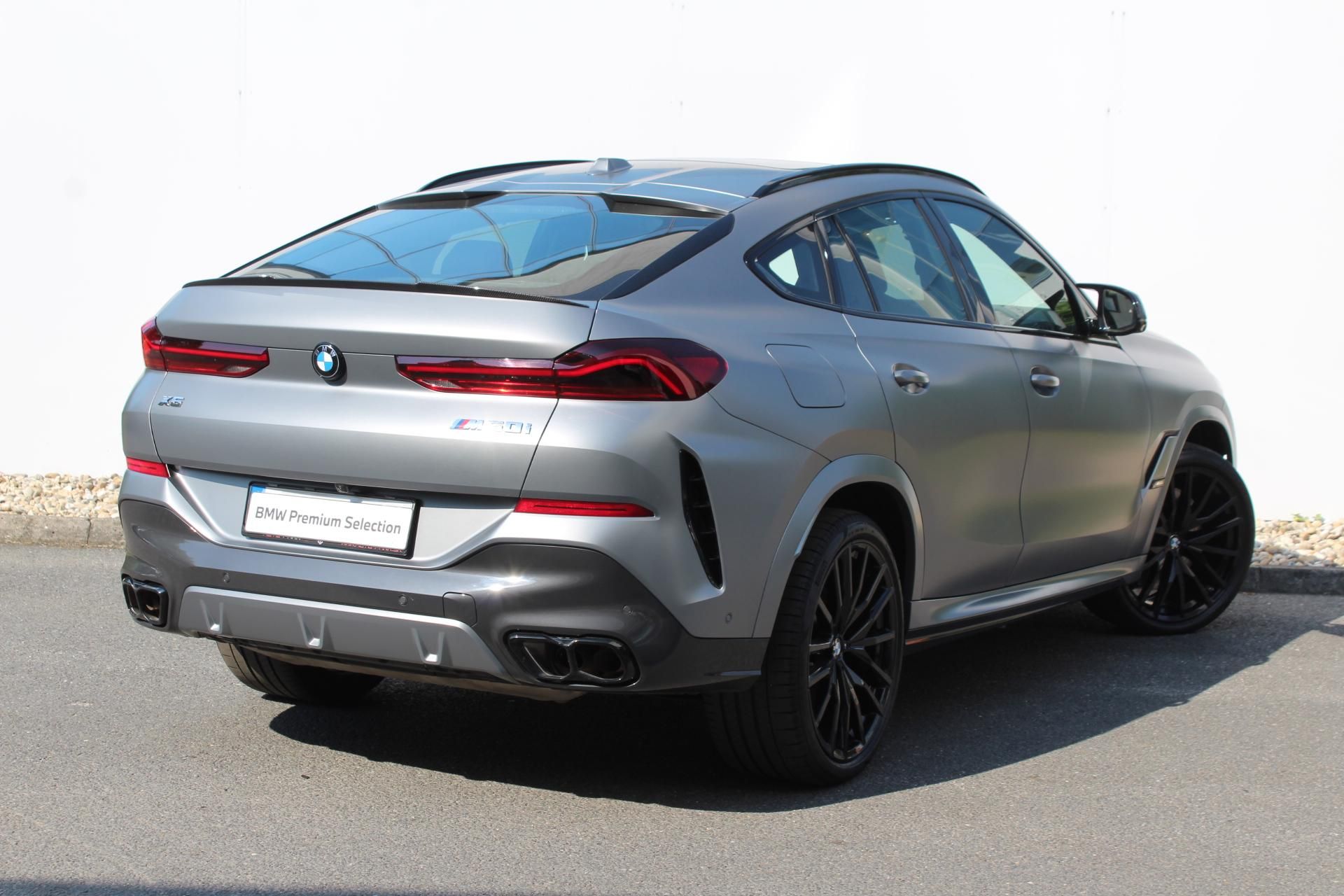 BMW X6, M60i xDrive, 390kW - fotka 2