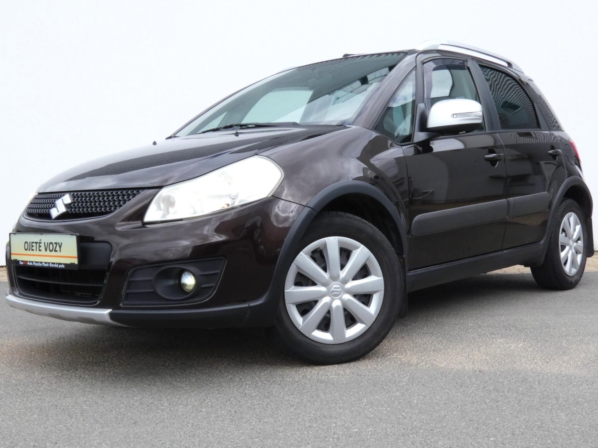 Suzuki SX4, 1.6 VVT - fotka 6