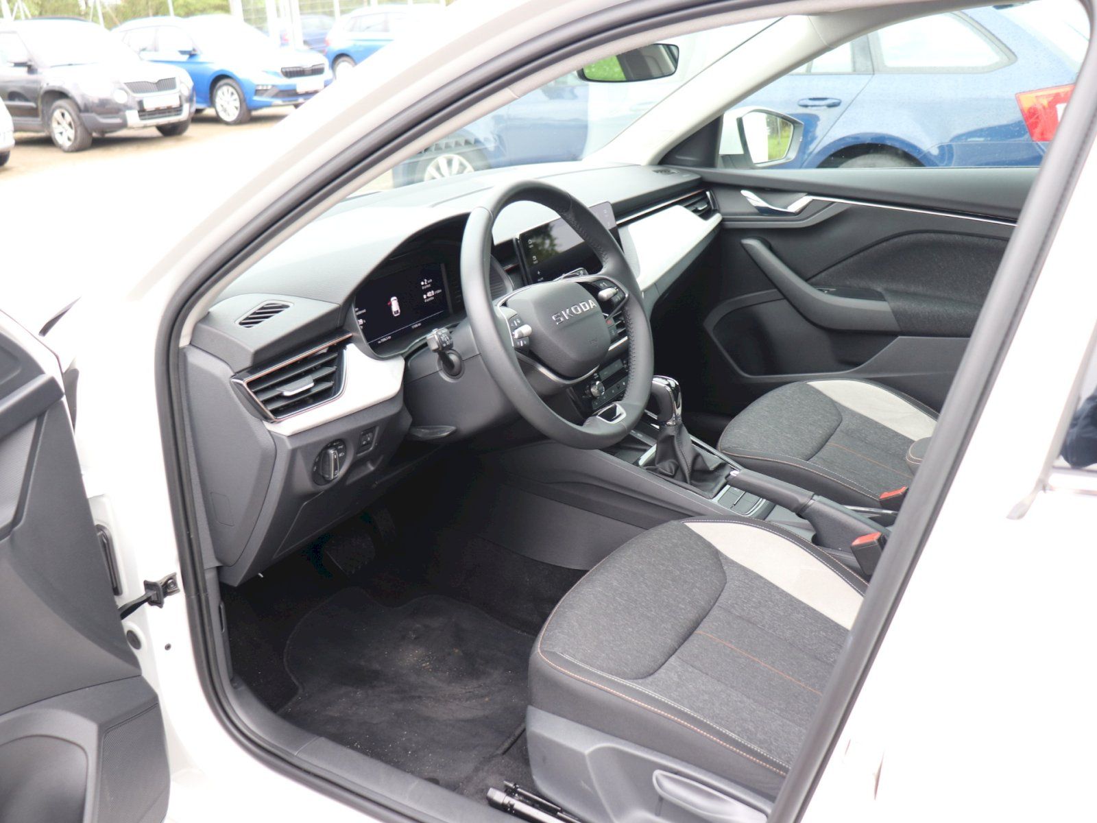 Škoda Scala, Scala Top Selection 1.5 TSI / - fotka 6
