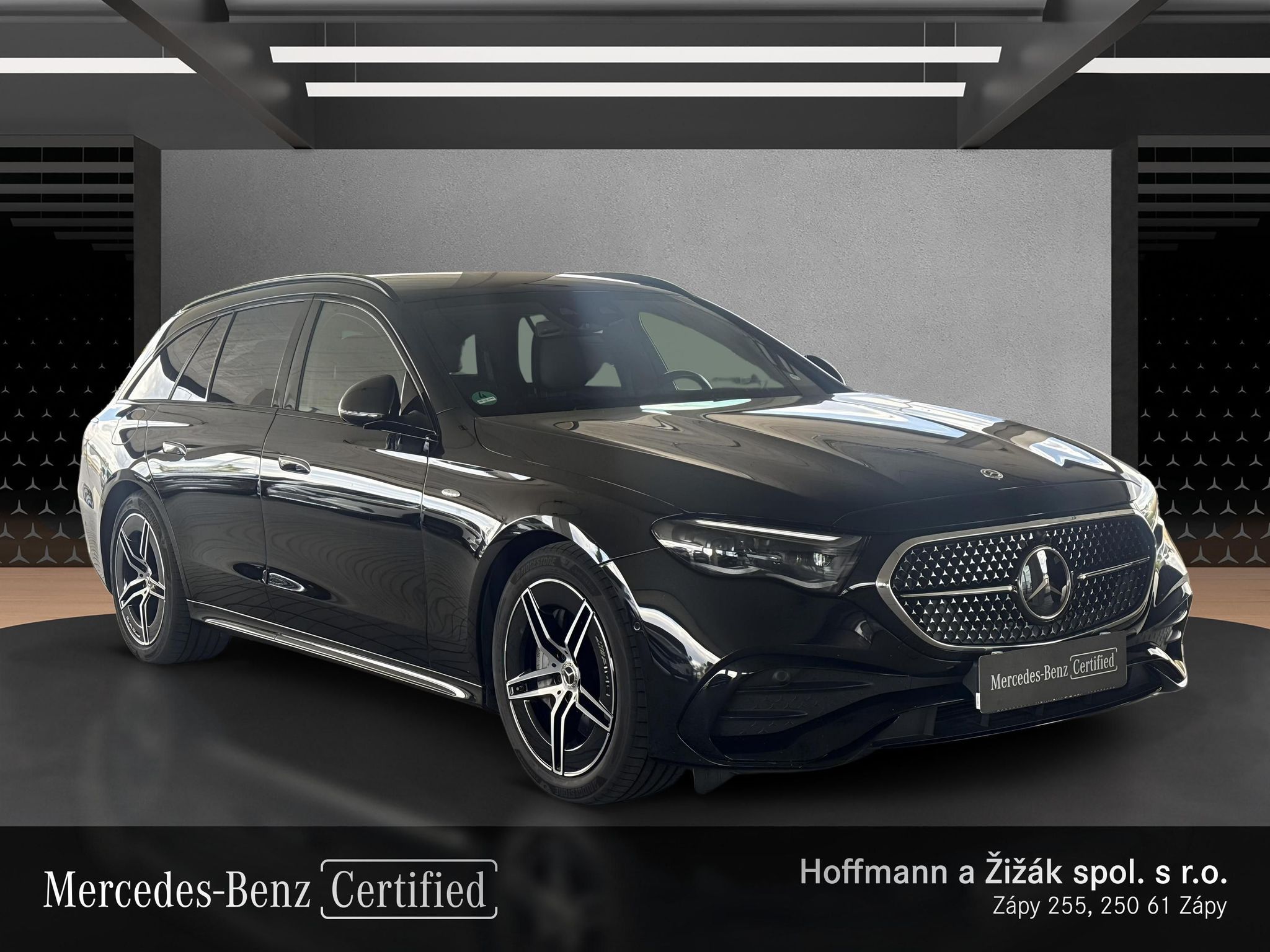 Mercedes-Benz Třídy E, 300de 4M kombi AMG linie - fotka 3