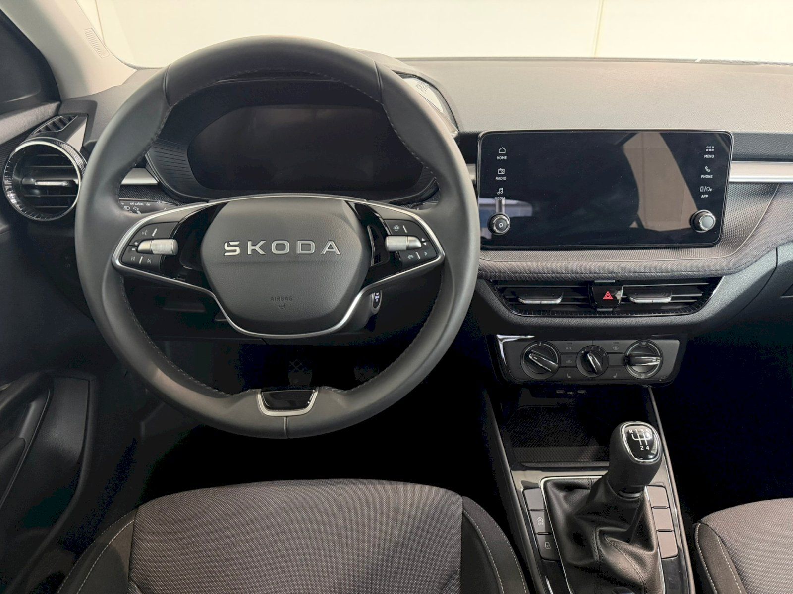 Škoda Fabia, 1.0 MPI 59 kW M5F Selection - fotka 5