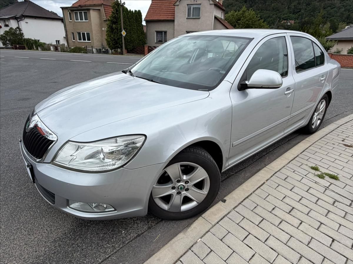 Škoda Octavia, 1,6  1,6 DISEL - fotka 5