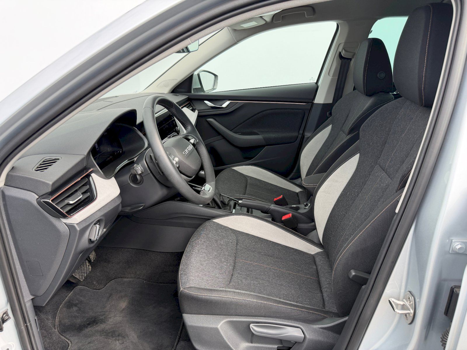 Škoda Scala, 1.0TSI 85kW DSG Top Selection - fotka 5