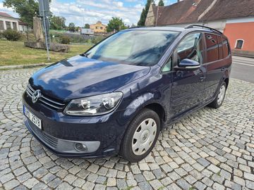 2.0 TDi 103kw,tažné,sada kol