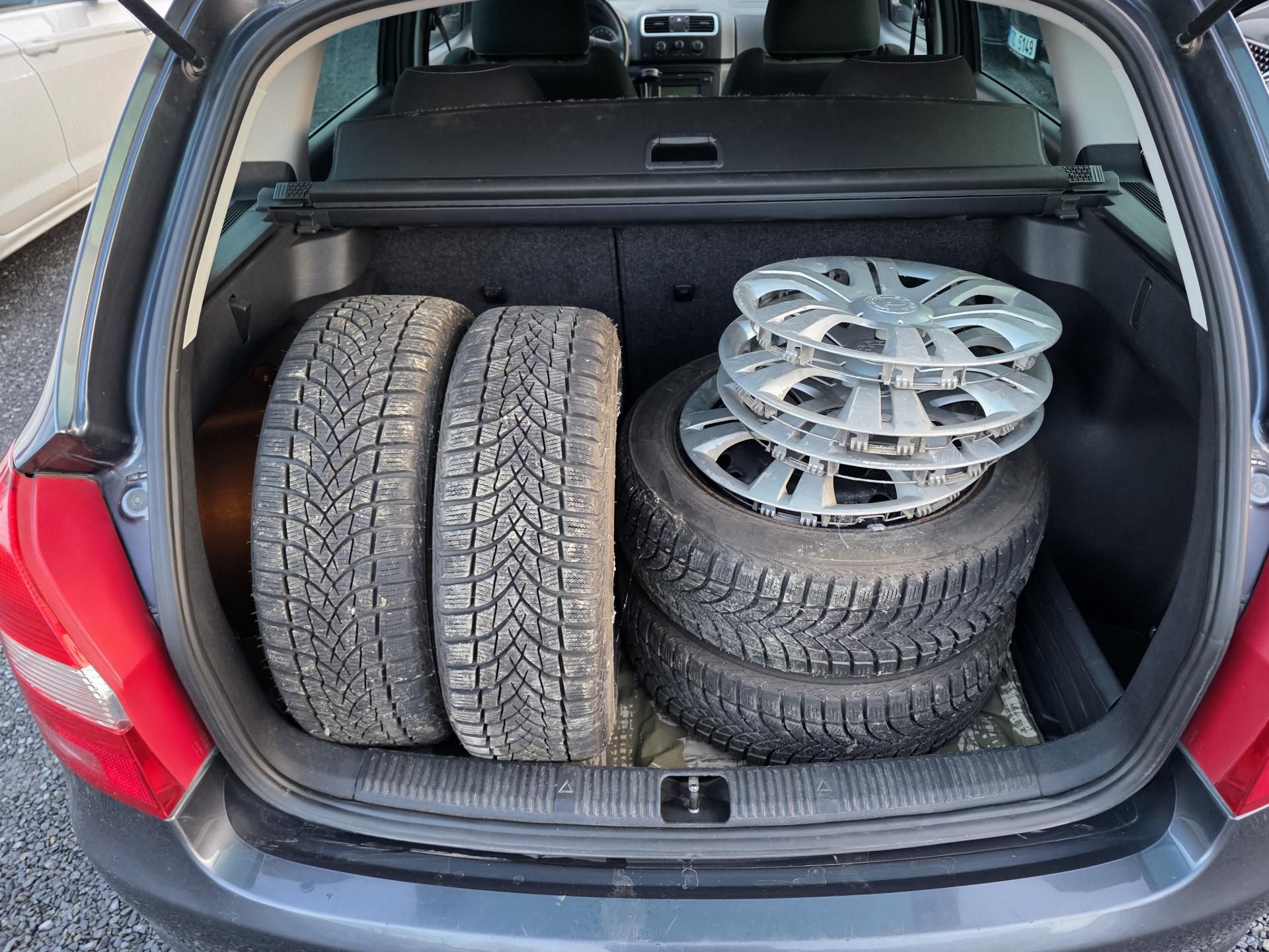 Škoda Fabia, II.1.4 16V invalidní úprava TZ - fotka 5