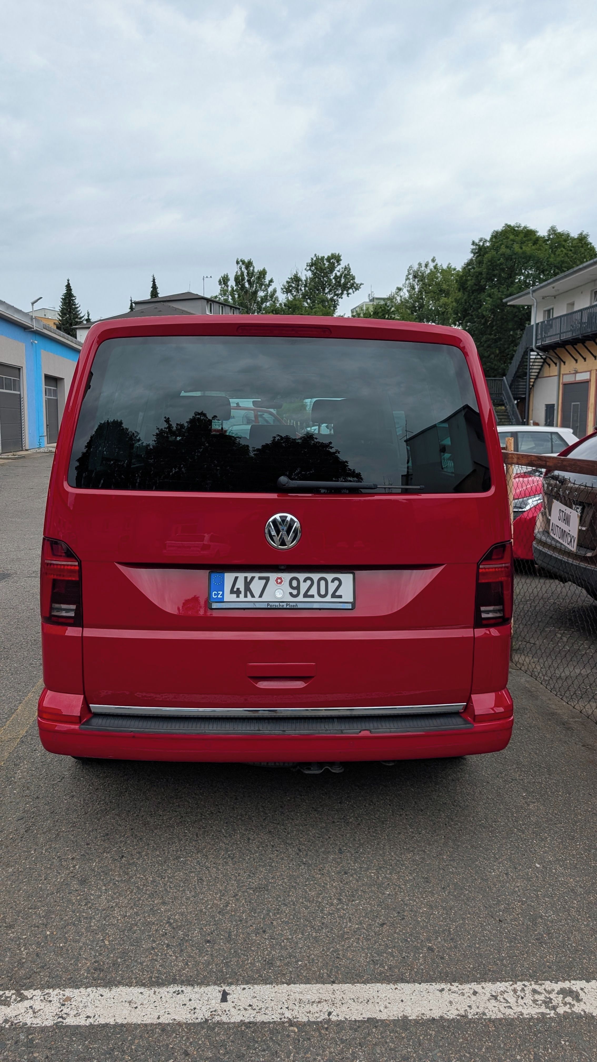 Volkswagen Multivan, 2.0 TDI DSG Highline - fotka 3