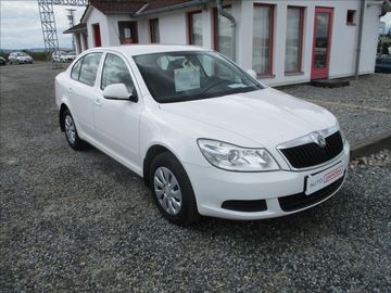 1,4 i, klimatizace, servis,