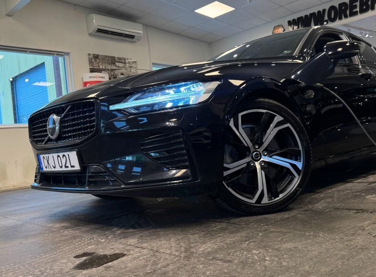 Volvo S60, Recharge T8 AWD 360k BLIS Kůže - fotka 6