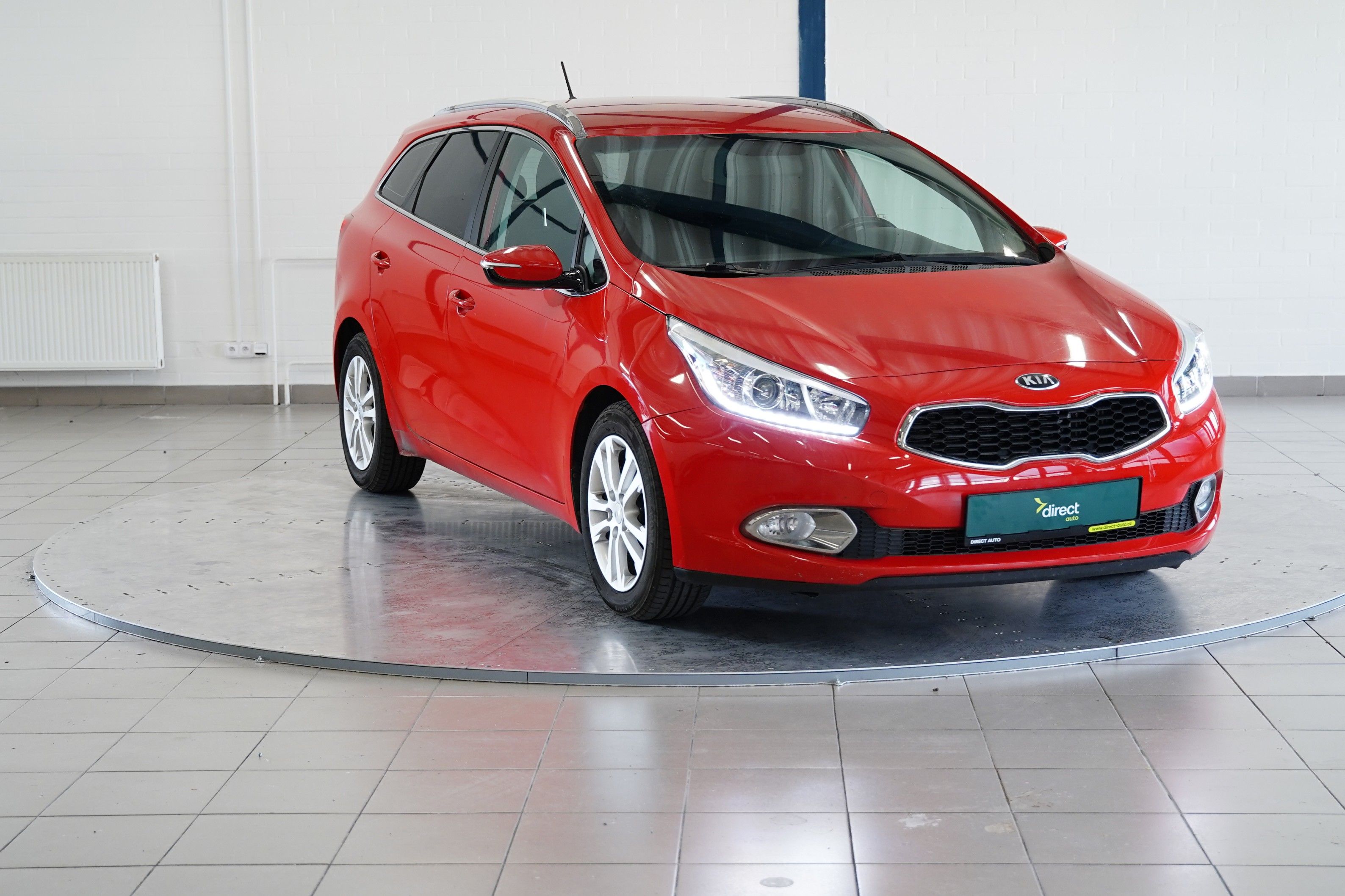 Kia Cee´d, 1.6 CRDi 94 kW - fotka 3