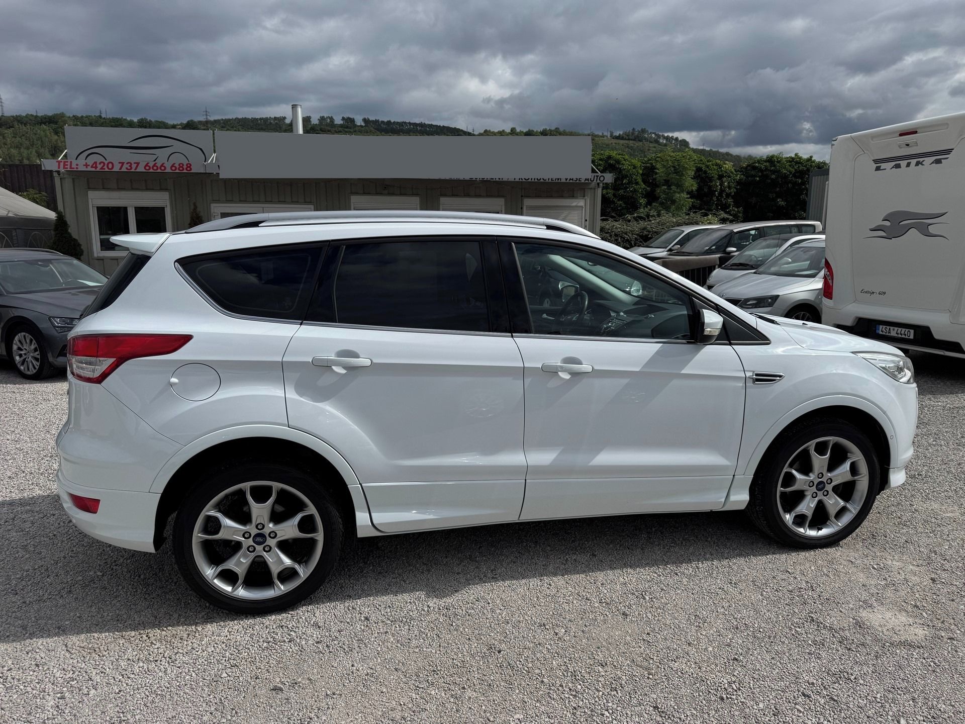 Ford Kuga, 1.5 EcoBoost INDIVIDUAL TOP - fotka 5